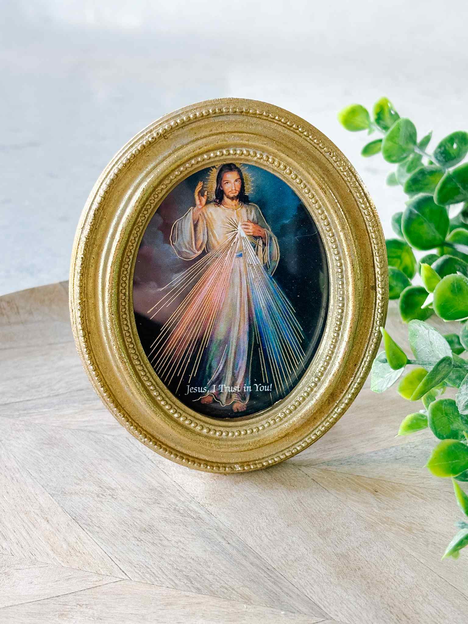 Divine Mercy Framed Picture - Small Size Religious Wall Art for Home, Church & Prayer Room Decor - Perfect for Gifts & Spiritual Inspiration