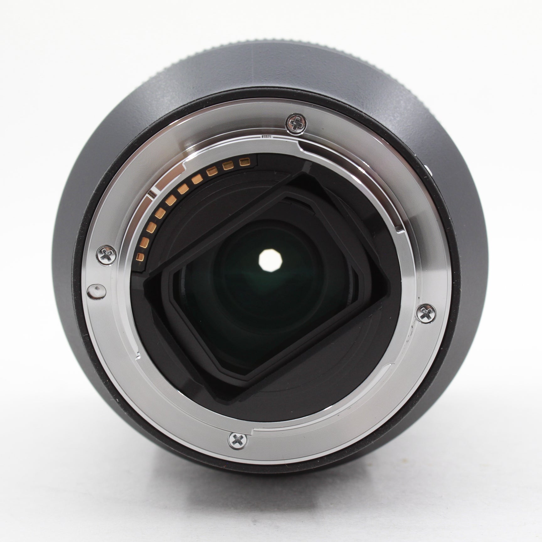 Open Box Excellent Condition Sony FE 24-105mm f/4 G OSS Lens - Perfect for Travel, Portraits & Video Shooting
