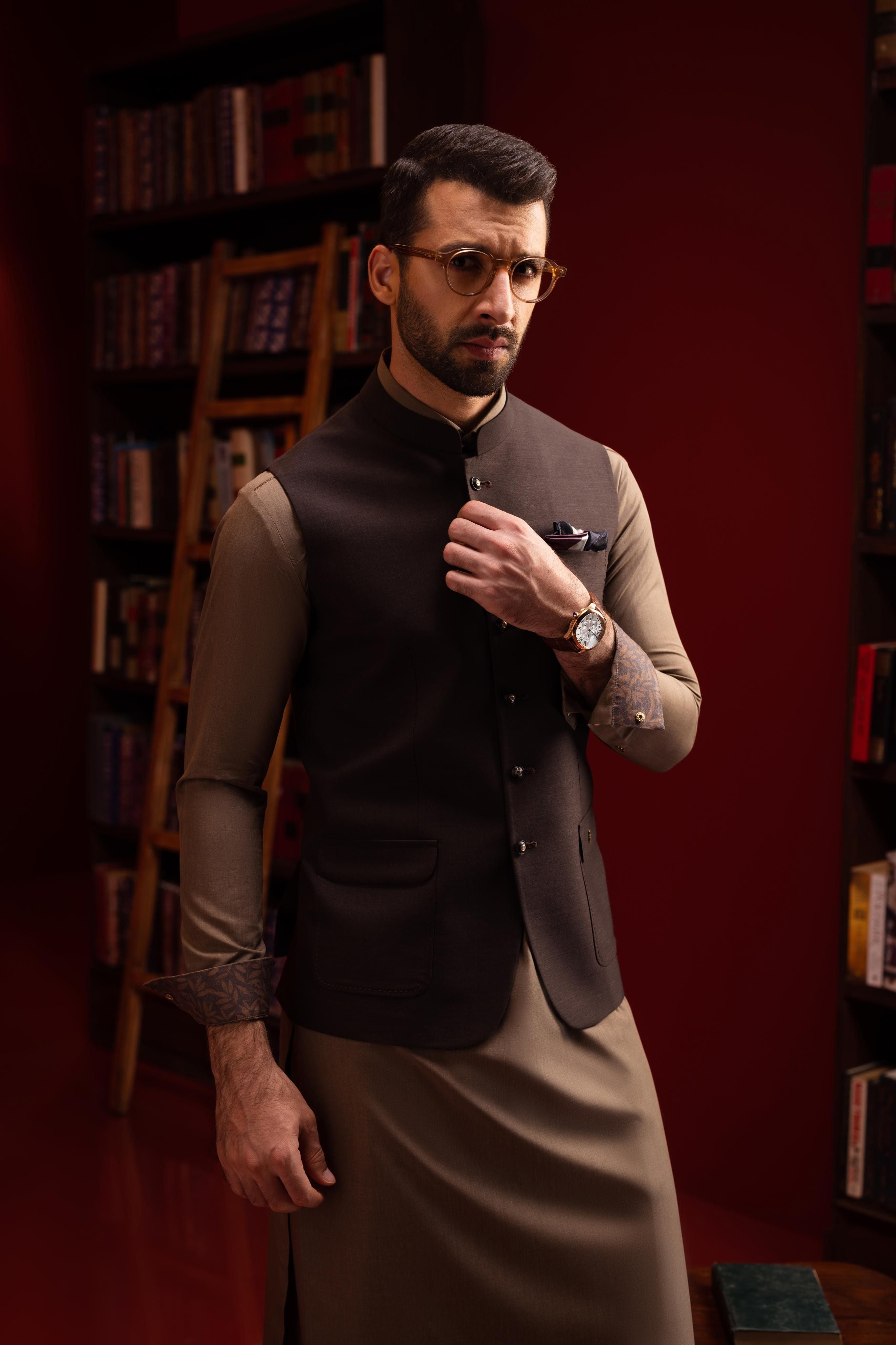 Stylish Blended Brown Shalwar Kameez for Men & Women - Premium Cotton Mix Traditional Pakistani Outfit - Perfect for Cast & Crew, Weddings & Cultural Events