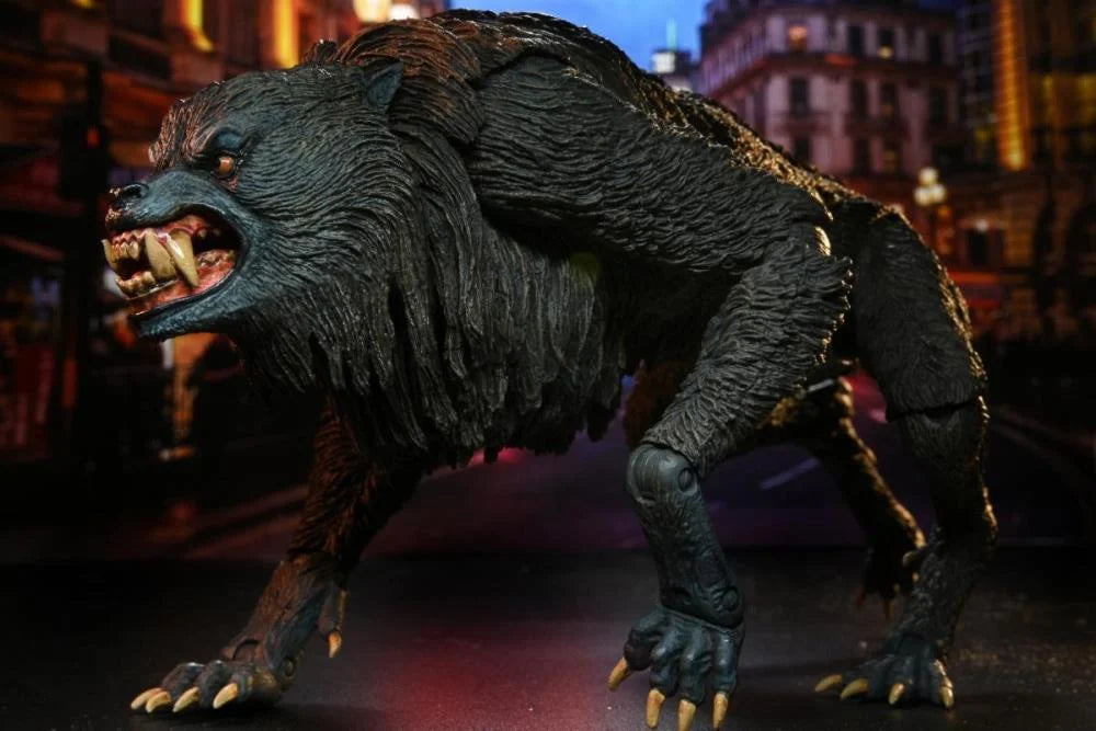 Ultimate Kessler Werewolf Action Figure - American Werewolf in London Collectible for Horror Fans & Movie Enthusiasts | Perfect for Display, Cosplay & Halloween Decor