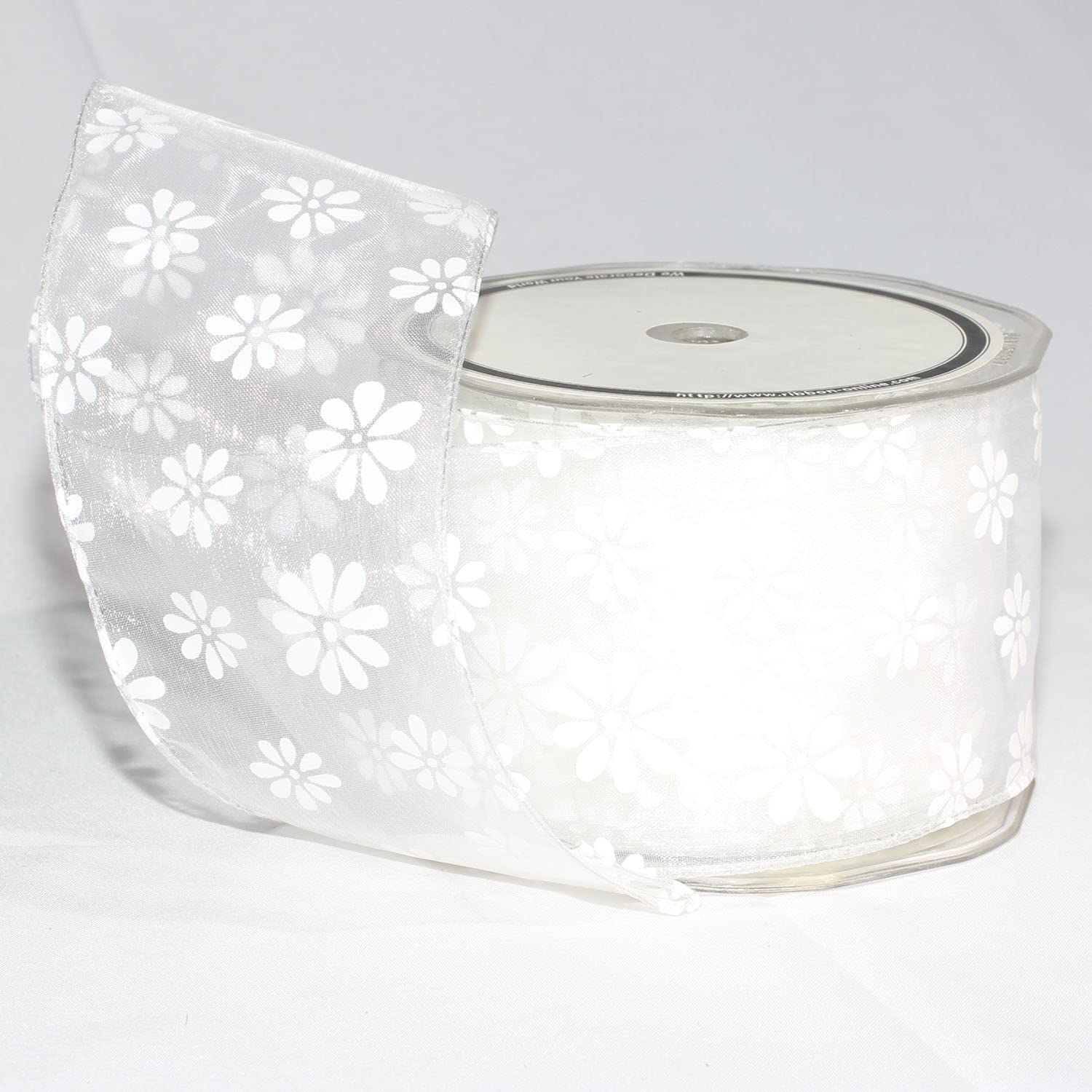 The Ribbon People White Retro Daisies Organza Wired Craft Ribbon - 2.5