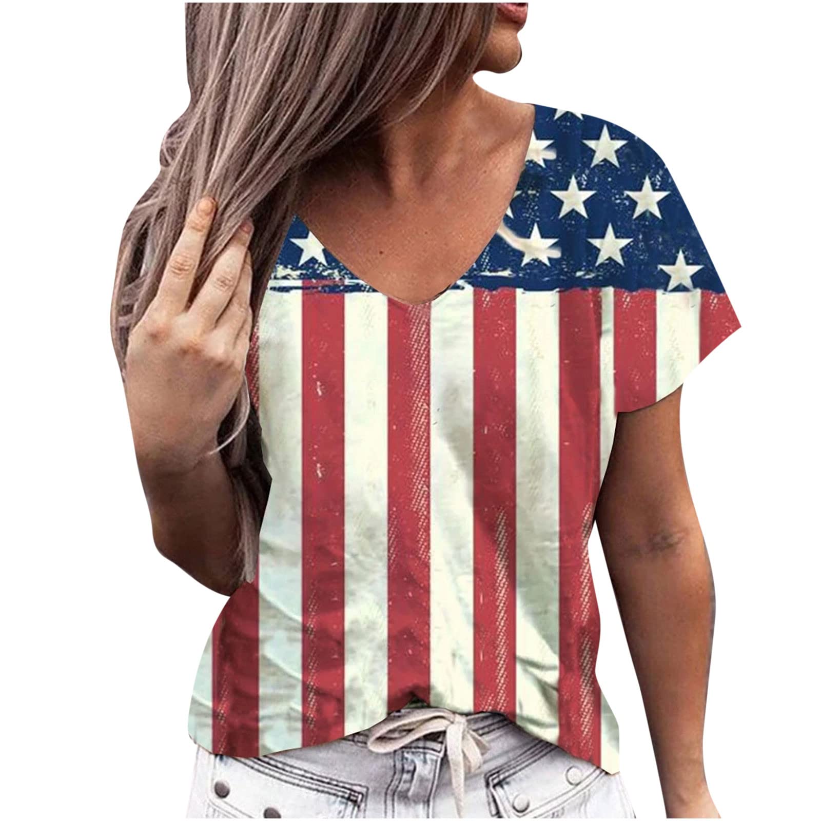 4th of July Women's American Flag Print Summer Tunic Tee - Trendy Short Sleeve Casual T-Shirt for BBQ, Beach & Patriotic Celebrations