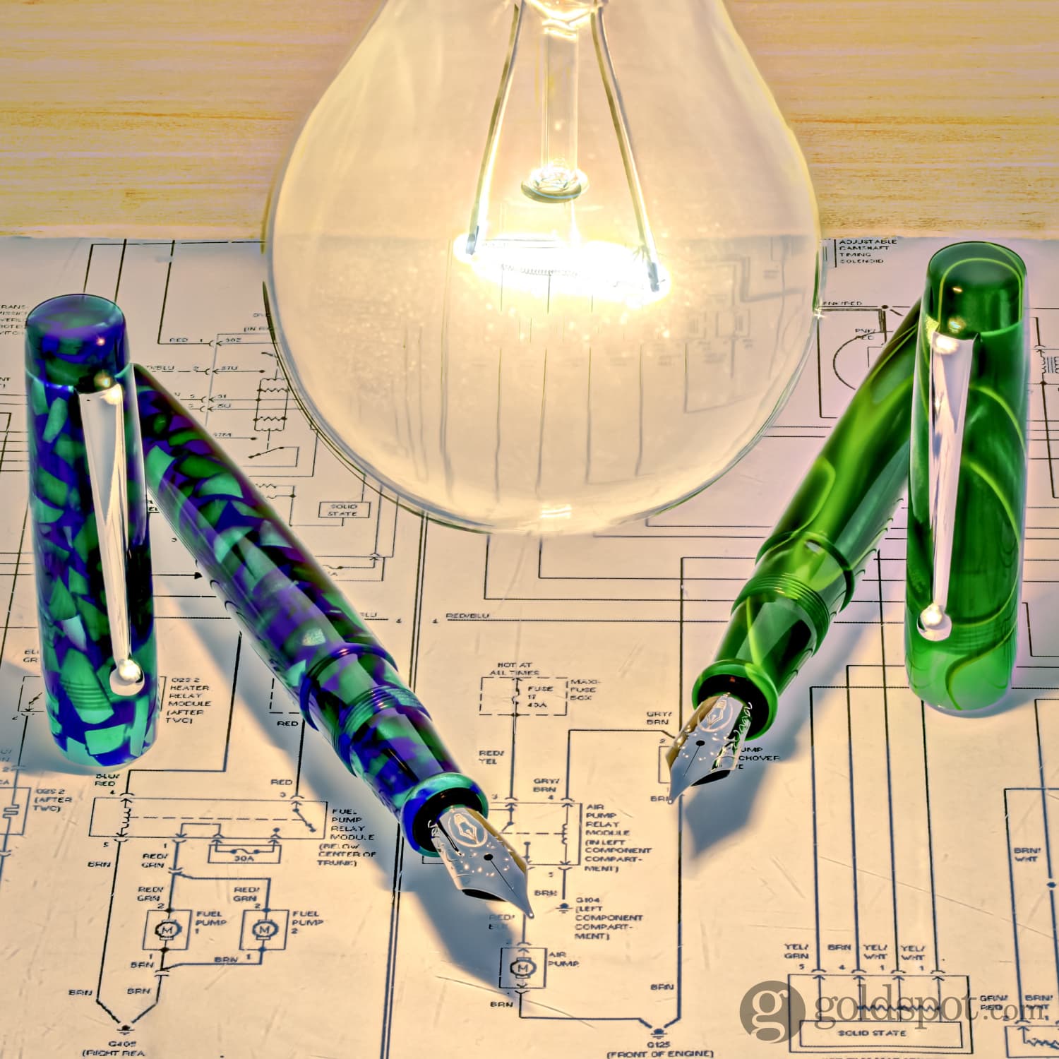Edison x Goldspot Premium Fountain Pen - Newark Model in AC High Voltage Green | Luxury Writing Instrument for Professionals, Calligraphy & Gift Giving