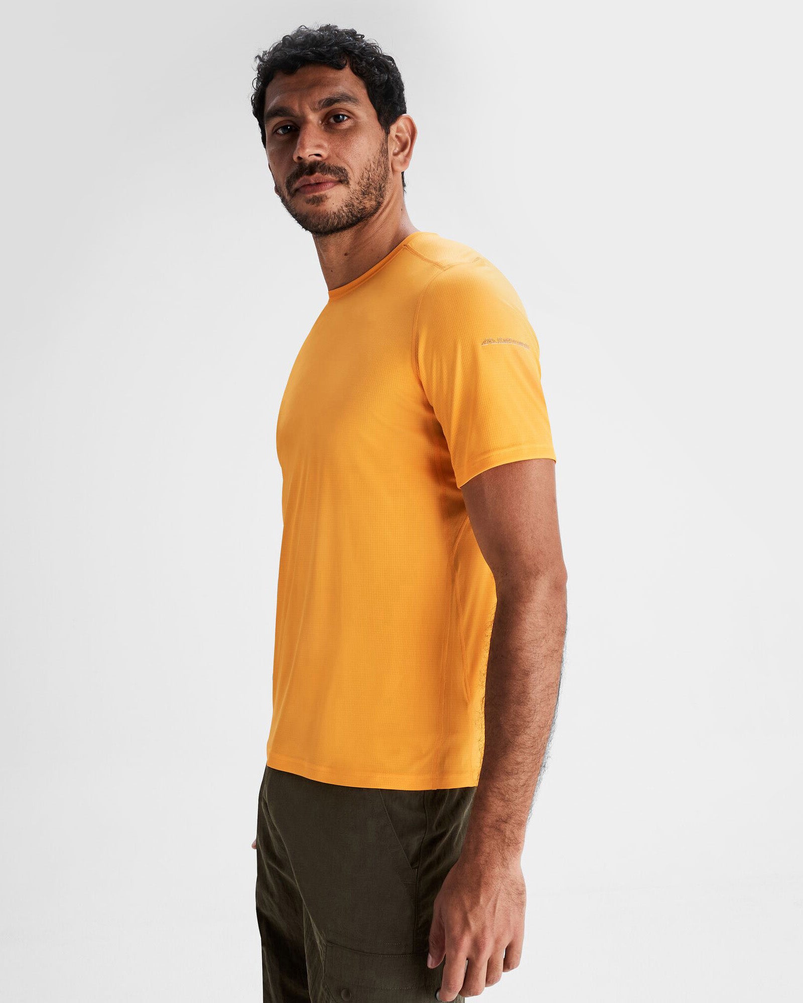 Men's Seeker T-Shirt - Lightweight Daybreak Blue Casual Tee for Everyday Wear | Perfect for Outdoor Activities & Street Style