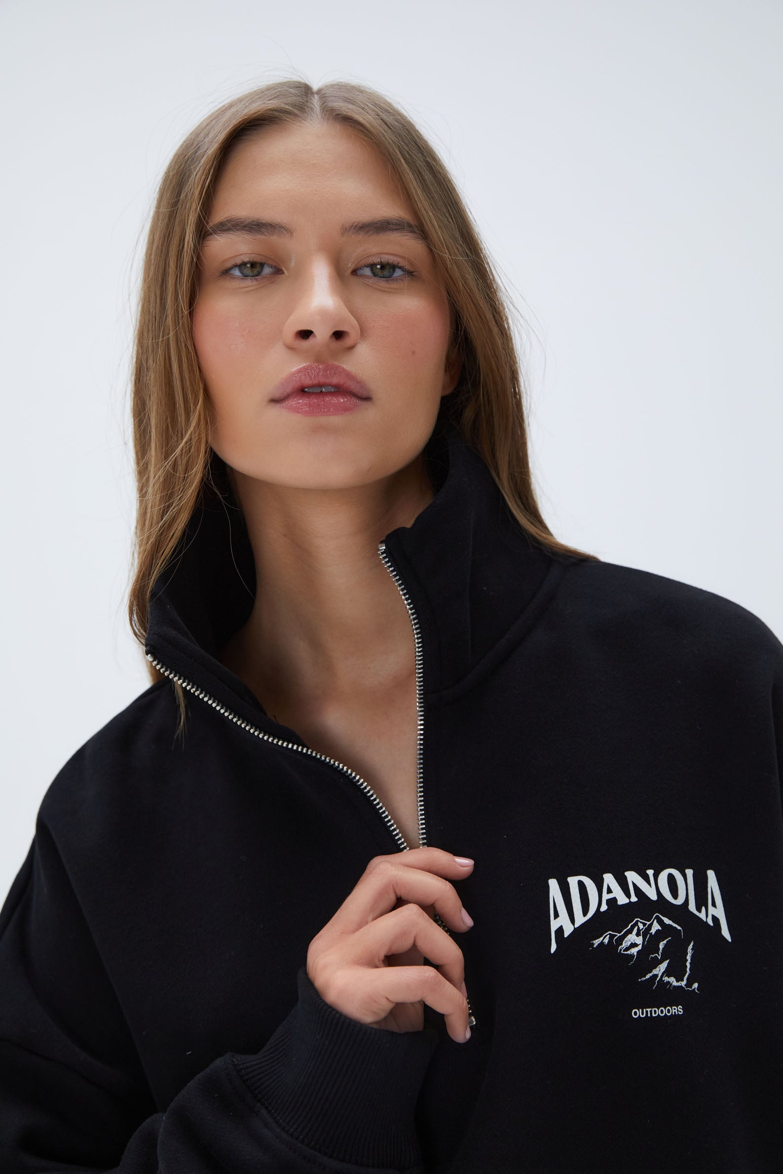 Oversized Funnel Neck Zip-Up Sweatshirt for Women - Black | Cozy Fleece Pullover Hoodie for Outdoor Activities, Hiking & Casual Wear
