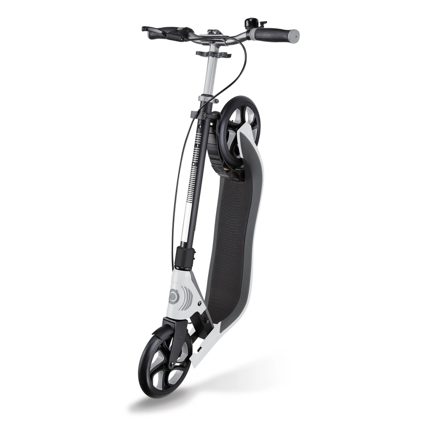 Globber One NL 205 Deluxe 3-Wheel Scooter for Kids - Adjustable Height, Lightweight & Foldable - Perfect for Outdoor Play, Commuting & Neighborhood Rides