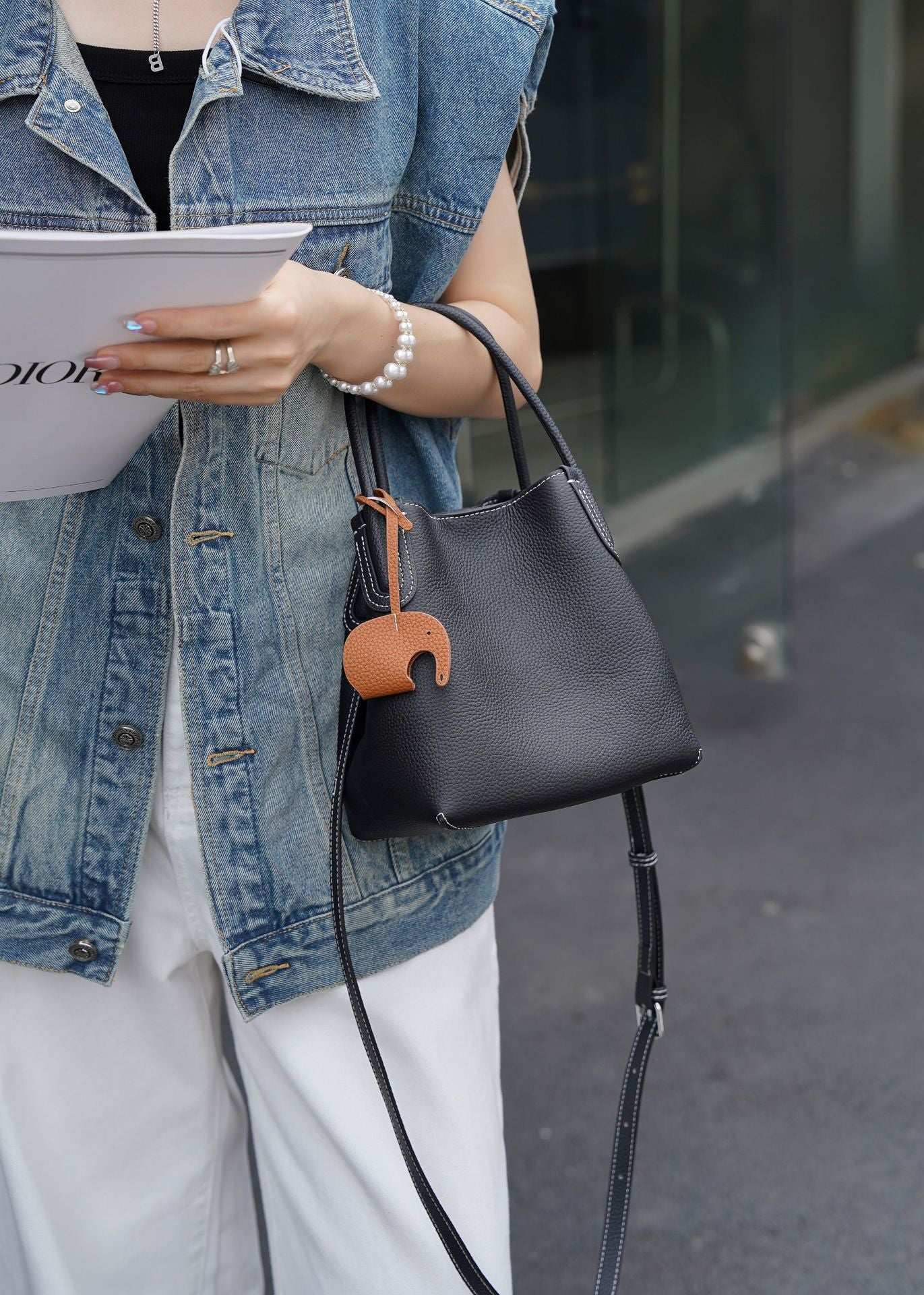 Mini Leather Bucket Bag for Women - Stylish Crossbody Purse with Adjustable Strap - Perfect for Travel, Shopping & Everyday Use