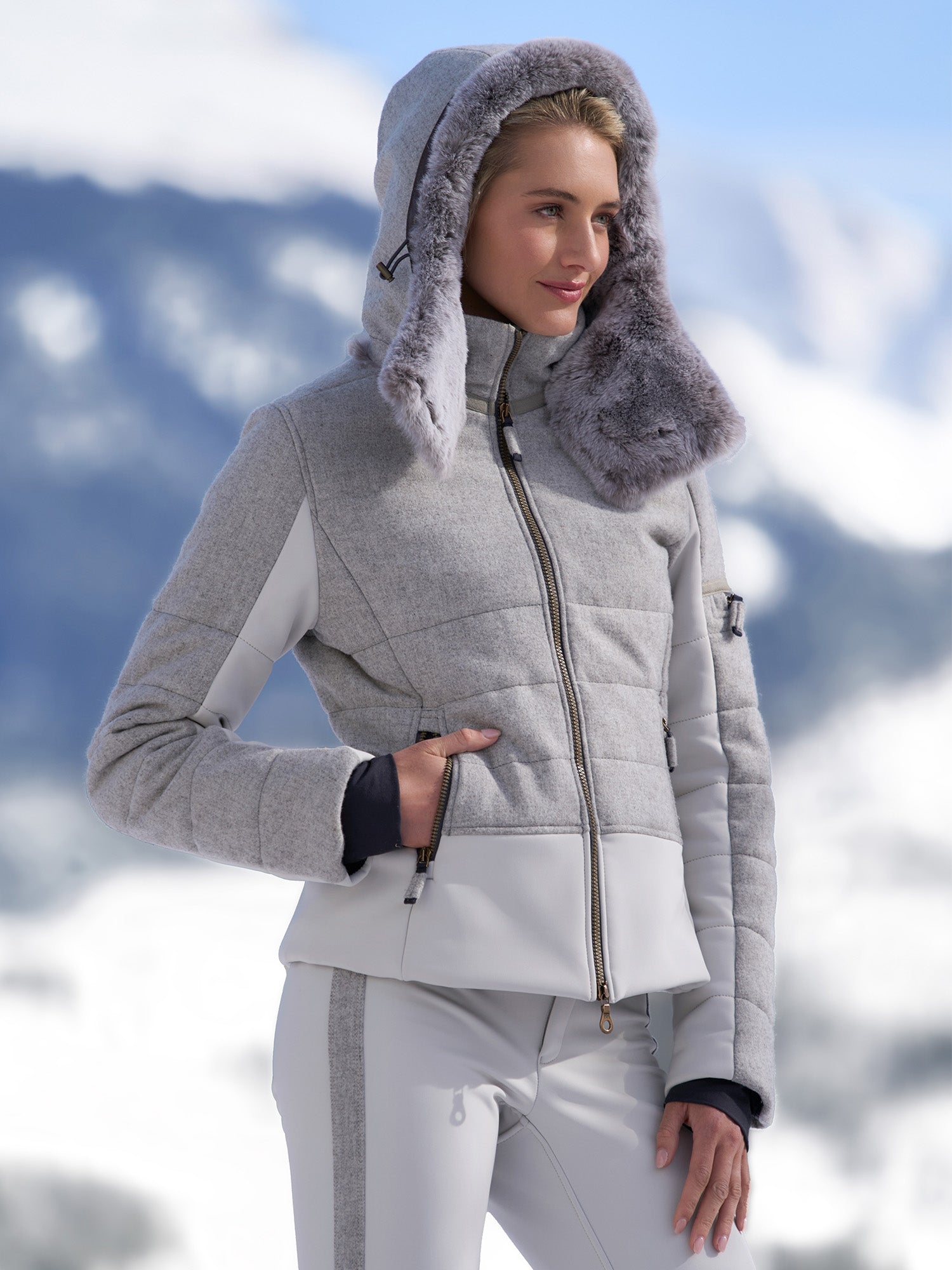 Rex Fur Hood 130 0058 - Premium Winter Fur Hood for Men & Women - Cozy & Warm for Outdoor Activities, Skiing, Snowboarding & Cold Weather Fashion