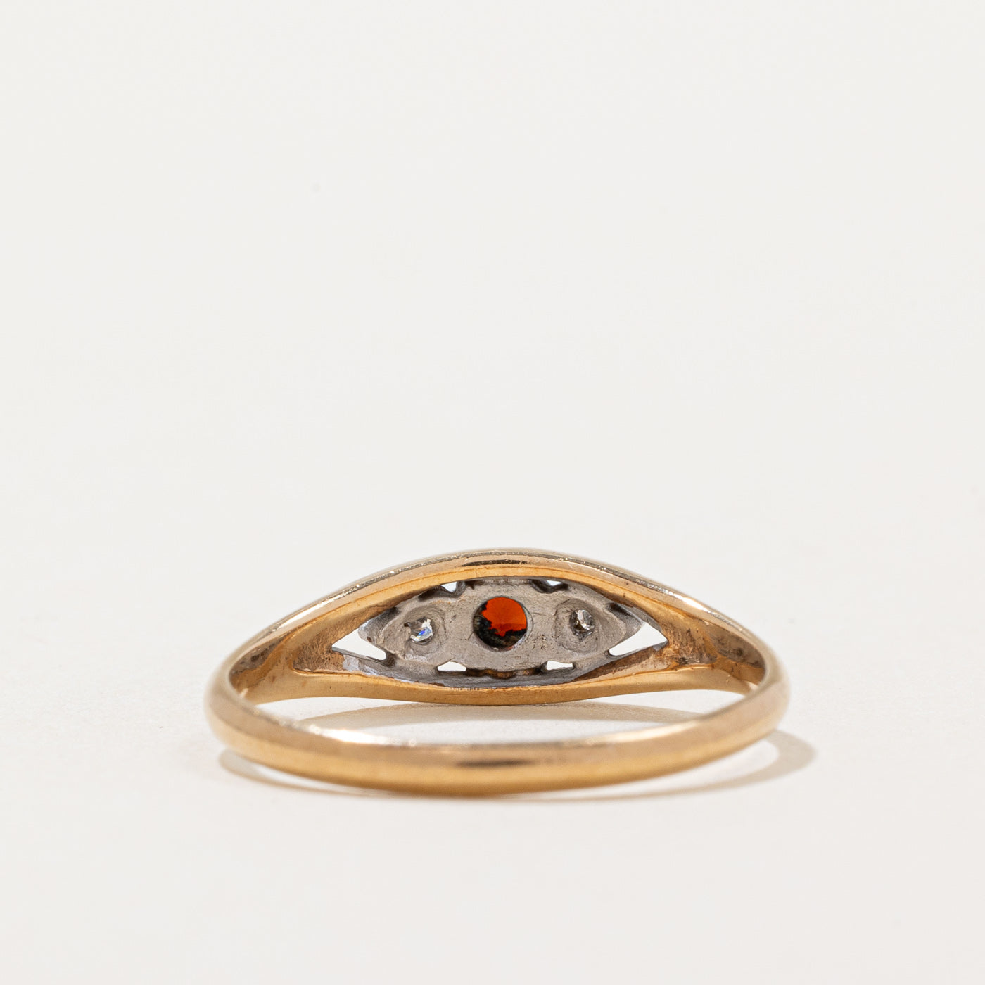 Garnet and Diamond Ring 0.16ct 0.01ctw Size 6.25 - Elegant Birthstone Jewelry for Women, Perfect for Anniversary, Engagement, and Special Occasions