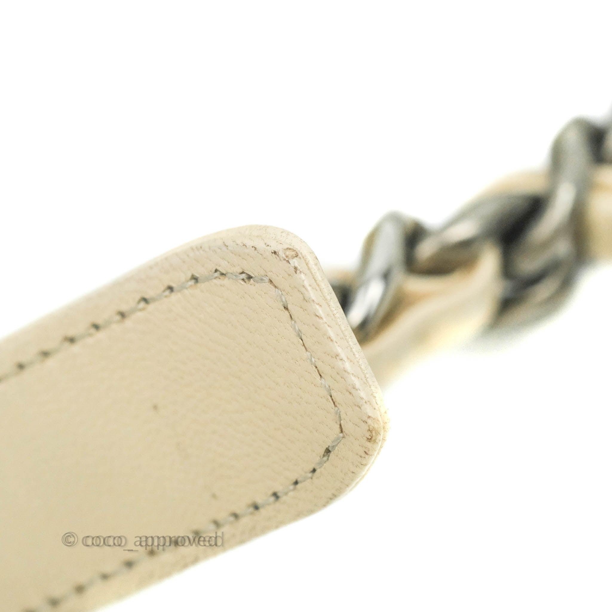 Chanel 19 Medium Flap Bag in Beige Cream Goatskin Leather with Mixed Hardware - Luxury Designer Handbag for Women, Perfect for Work, Travel and Special Occasions