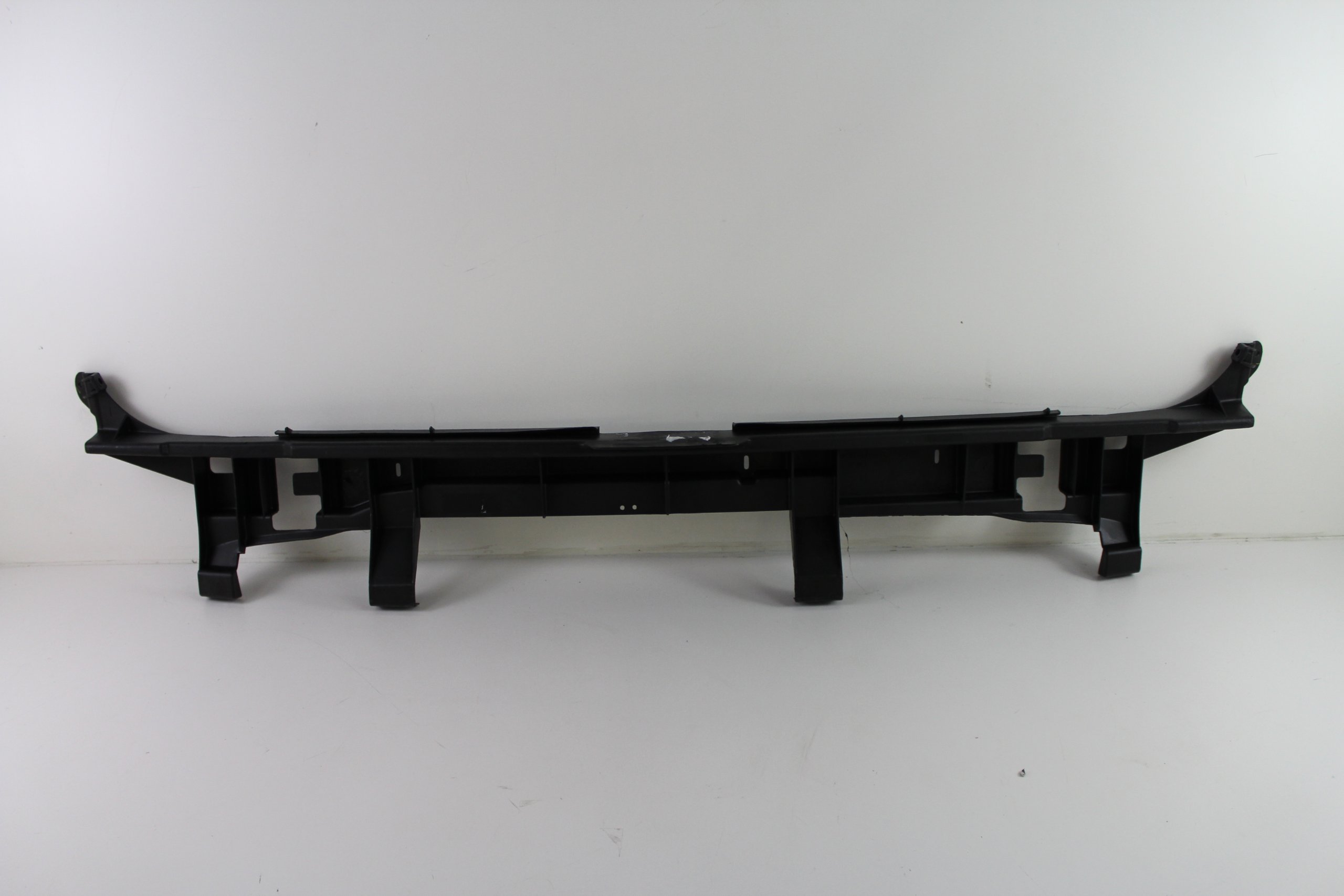 Genuine Chrysler 4857278AC Rear Bumper Cover Support - Replacement Part for Dodge Ram 1500/2500/3500 | Perfect for Accident Repair & Vehicle Protection
