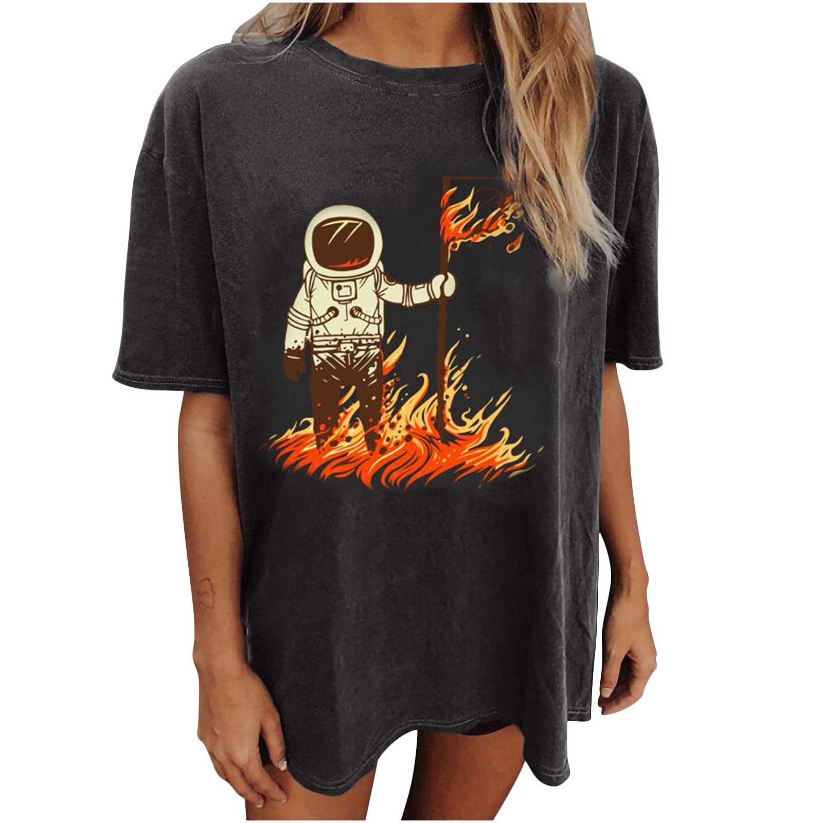 Vintage Oversized Graphic T-Shirts for Women & Men - Short Sleeve Casual Loose Pullover Tees with Astronaut Print | Perfect for Streetwear, Layering & Everyday Comfort