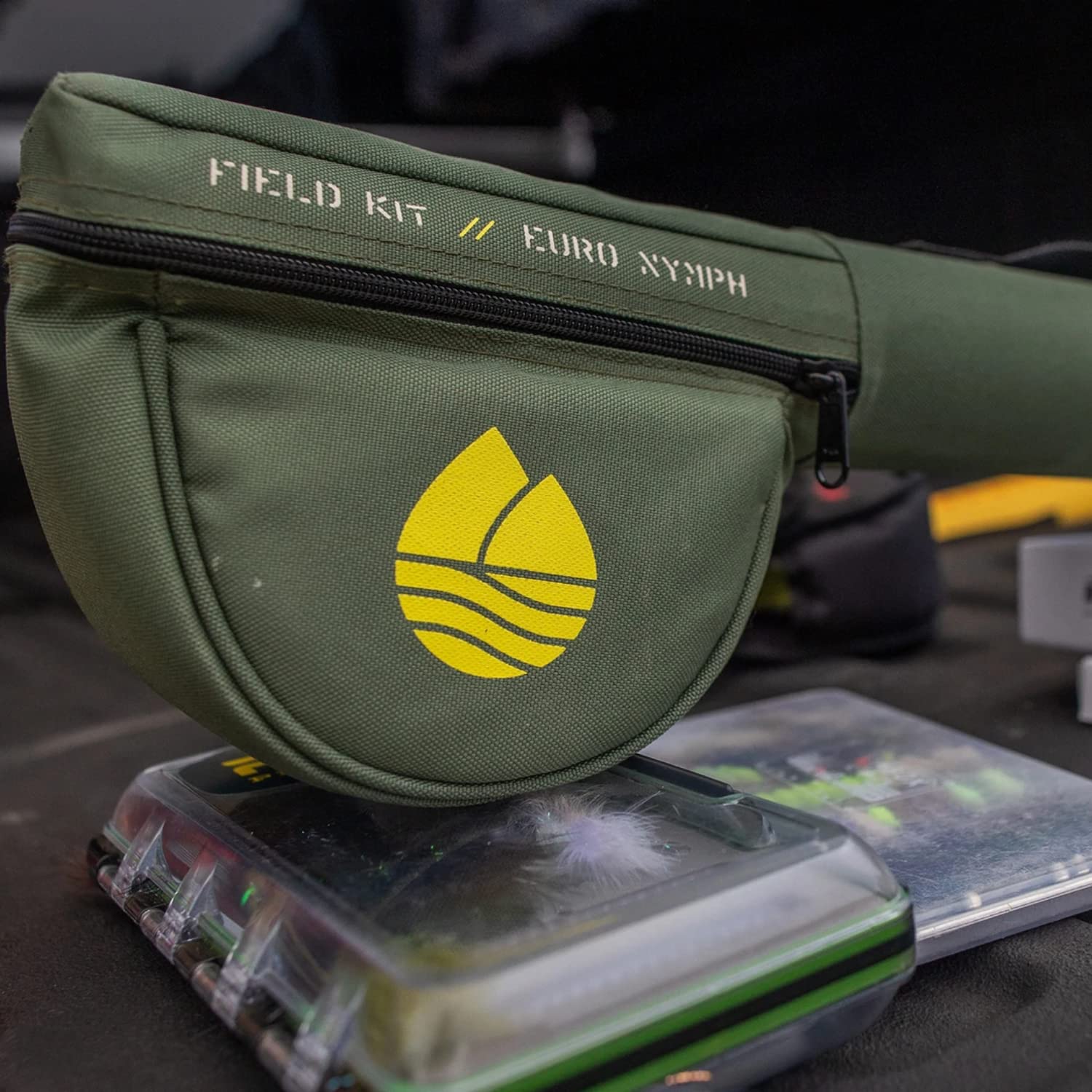 Redington Fly Fishing Starter Kit - Complete Fly Rod, Reel, Line & Carrying Case Combo for Beginners | Perfect for Trout Fishing in Rivers & Streams