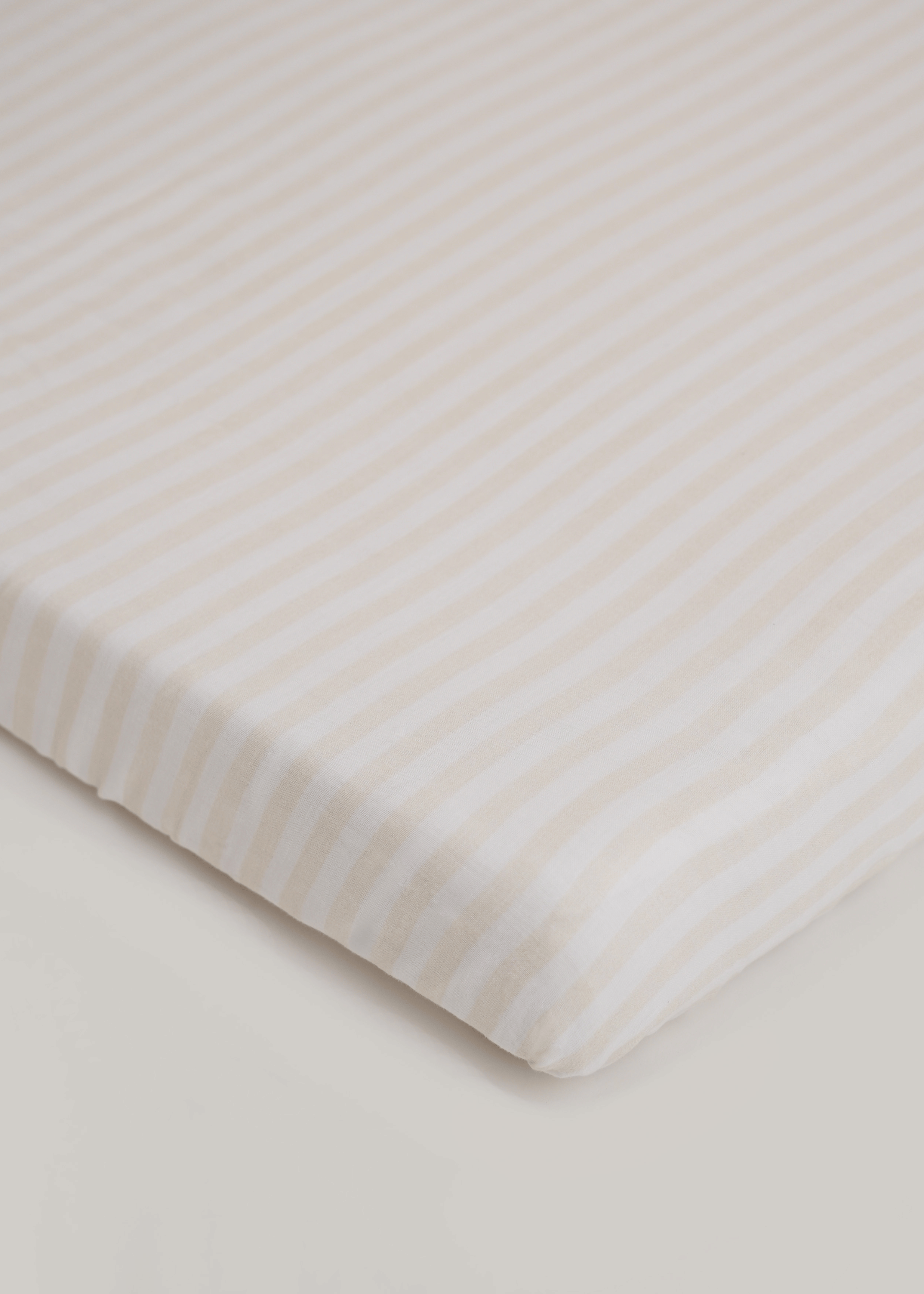 Soft Beige & White Fitted Crib Sheet - 100% Organic Cotton Baby Bedding for Nursery, Toddler & Infant Crib Mattress - Breathable & Hypoallergenic for Safe & Comfortable Sleep