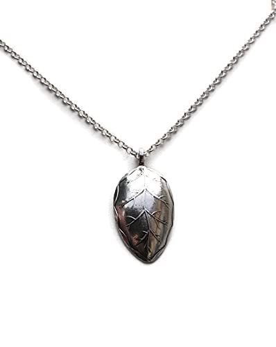 Silver Family Tree of Life Pendant Necklace with Roots - Generations Jewelry for Women, Grandmother & Mom - Meaningful Gift for Her - Perfect for Anniversaries, Mother's Day & Family Celebrations