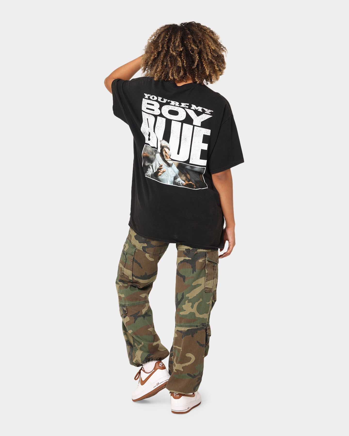 Vintage Old School T-Shirt - Black Wash Distressed Retro Tee for Men & Women | Perfect for Casual Wear, Street Style & 90s Fashion Outfits