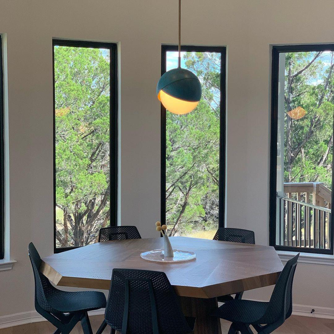 Elegant Earring Pendant Light - Modern Hanging Chandelier for Bedroom, Dining Room & Living Room Decor - Dimmable LED Lighting Fixture for Home & Office