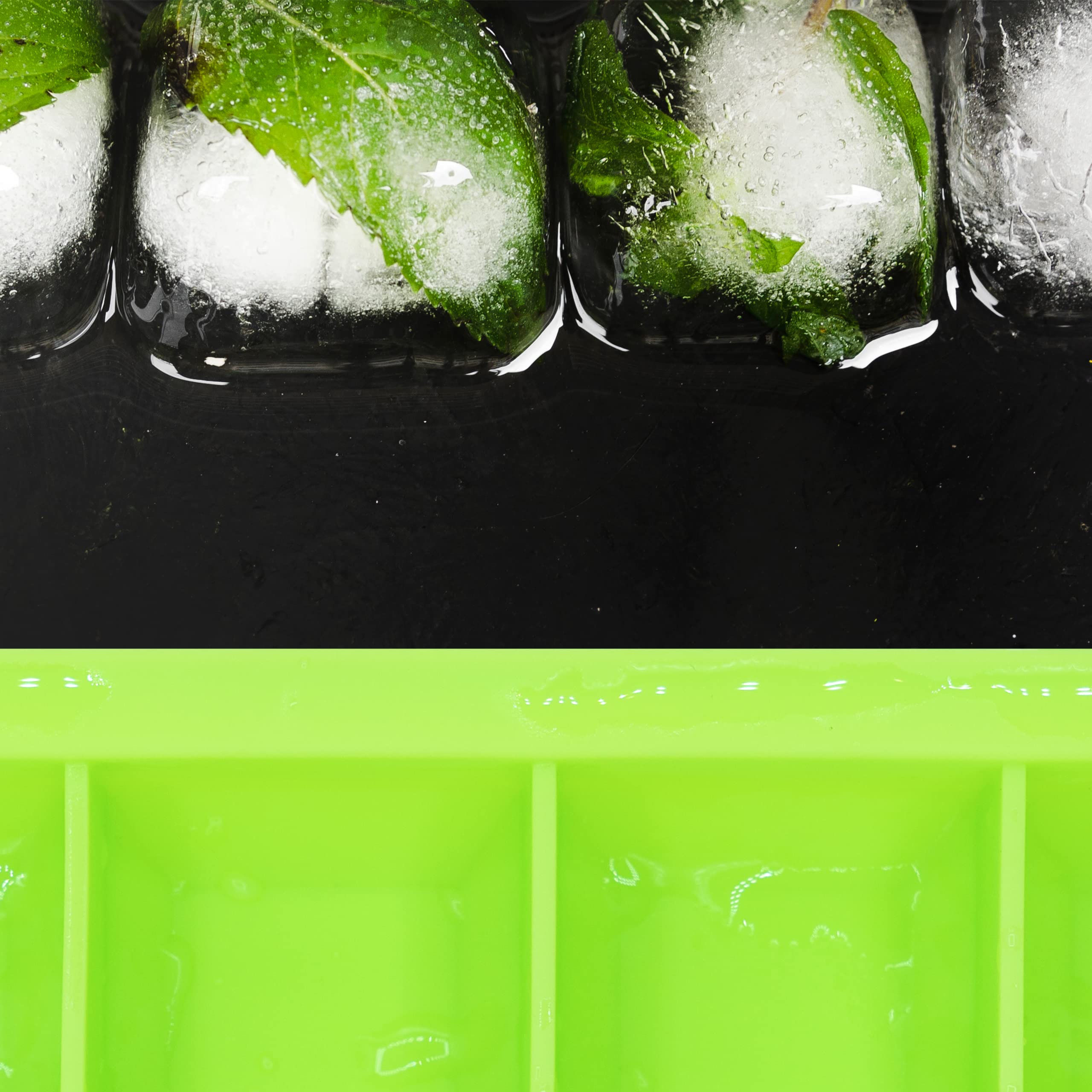 Set of 2 BPA-Free Silicone Ice Molds with Lids - Durable & Leak-Proof Ice Cube Trays for Cocktails, Drinks & Freezing - Perfect for Home Bars, Parties & Beverage Preparation