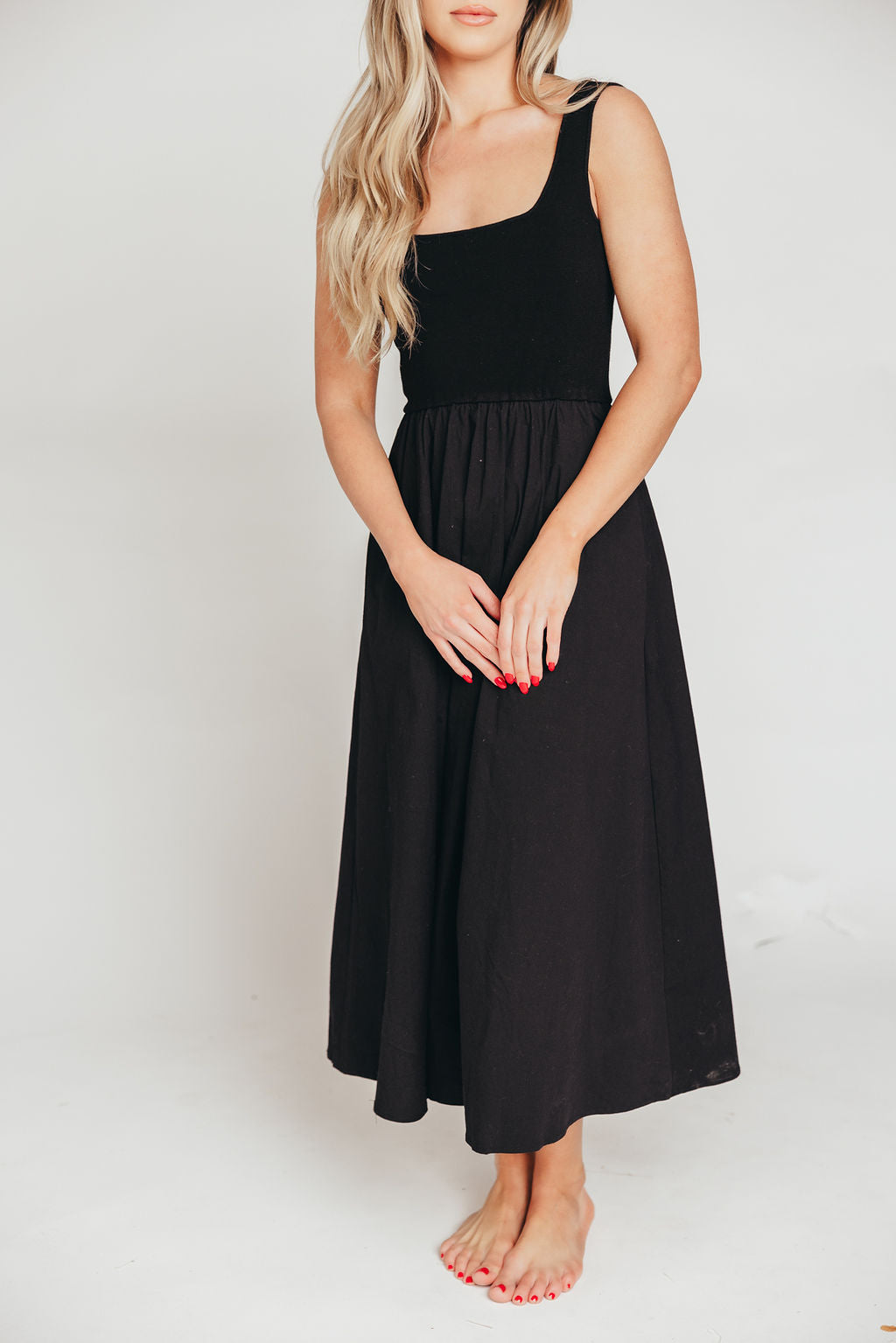 Lucinda Black Maxi Dress for Women - Elegant Long Flowy Dress for Summer, Beach, Party & Evening Wear