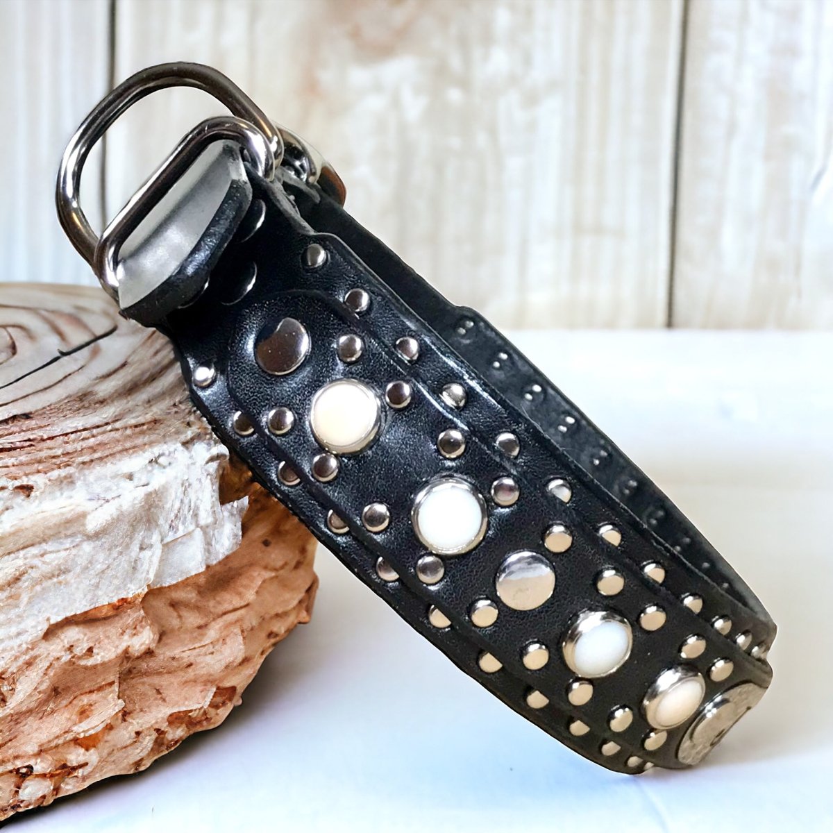 Premium Genuine Leather Dog Collar - Adjustable & Durable Pet Collar for Small Medium Large Dogs - Perfect for Daily Walks, Training & Outdoor Adventures