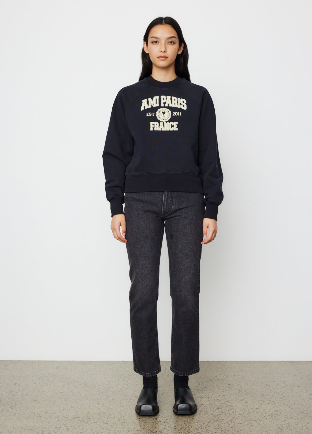 Ami Paris Women's Casual Sweatshirt - Soft Cotton Pullover for Everyday Wear | Perfect for Streetwear, Lounge & Travel Outfits
