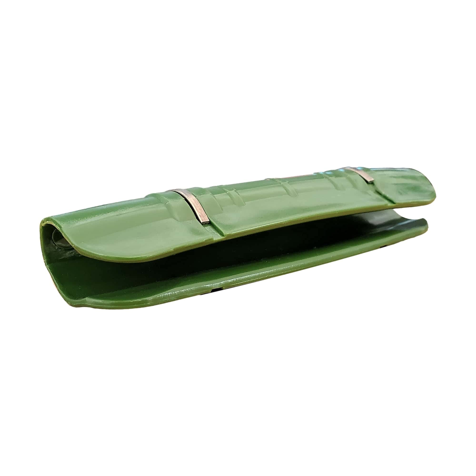 Bootstrap Farmer 3/4 inch Snap On Clamps - 50 Pack Row Cover Clips for Greenhouse, Plastic & Shade Cloth - Perfect for Plant Protection, Frost Cover & Garden Bed Securing