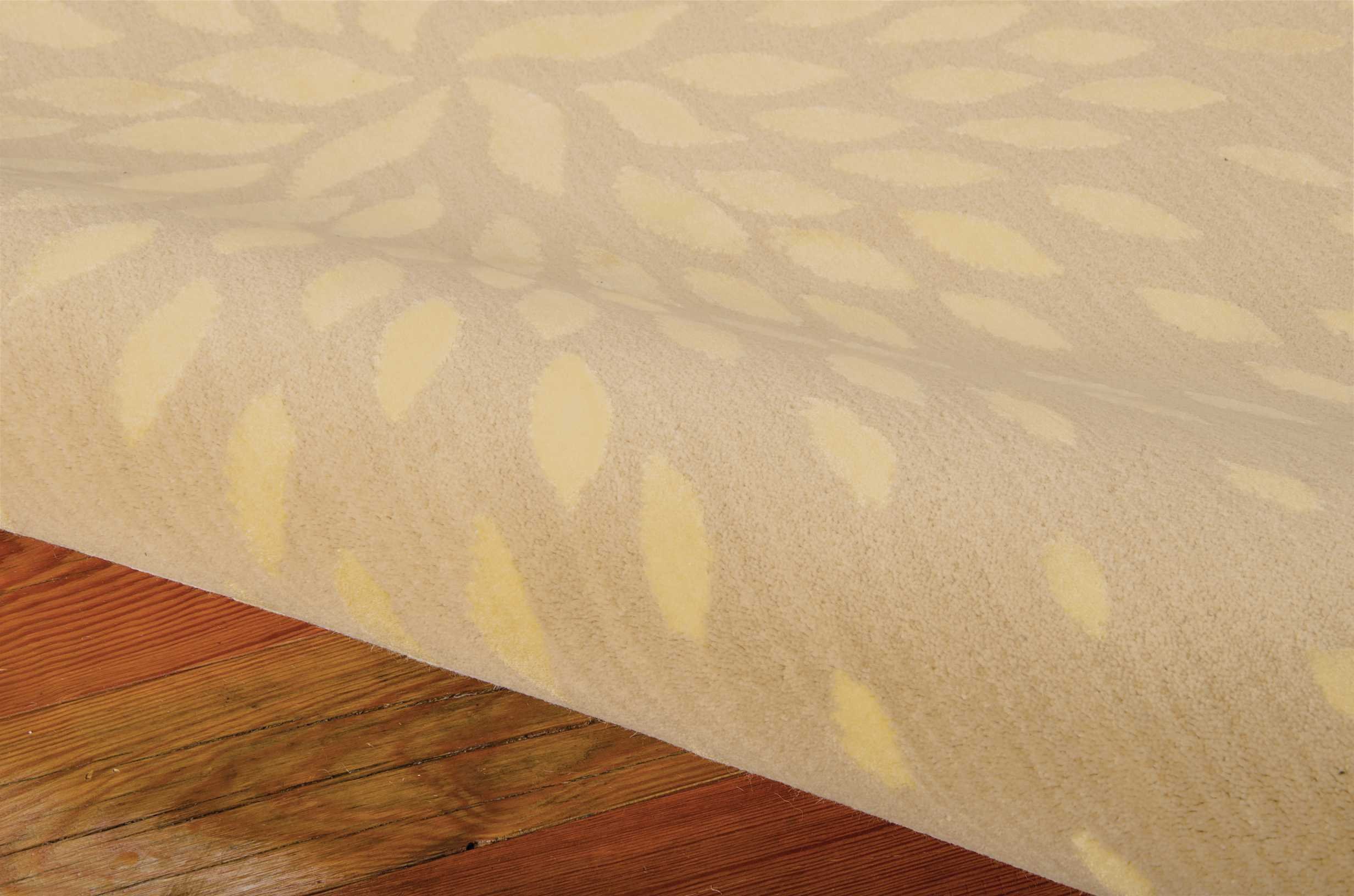 Nourison Capri Floral Beige 2'3