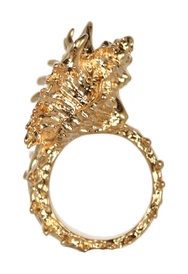 Stylish Gold Plated Skull Ring for Men - Gothic Punk Jewelry - Perfect for Halloween, Parties & Everyday Wear