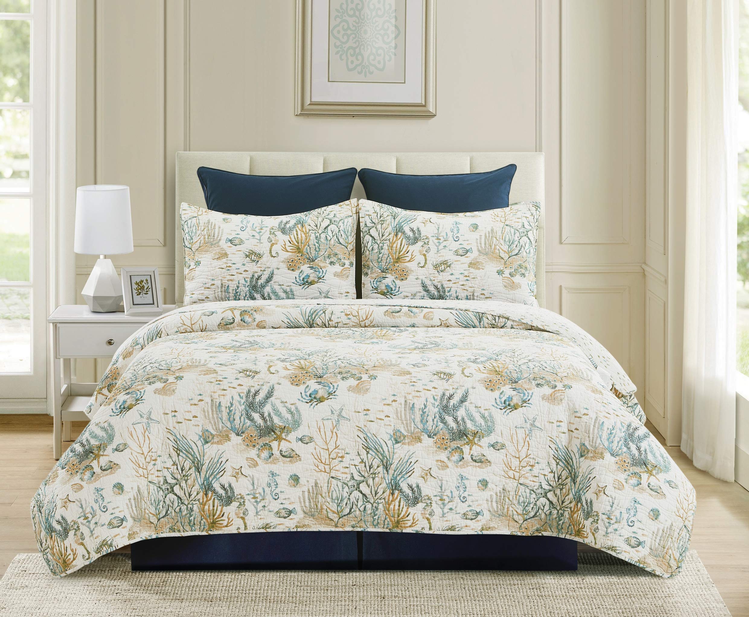 C&F Home Cerulean Shores 3-Piece Coastal Bedding Set - Reversible Seashells, Fish, Crab & Starfish Pattern Quilt Set | Full/Queen Size | Machine Washable Cotton | Perfect for Beach House, Nautical Theme Bedroom & Coastal Decor
