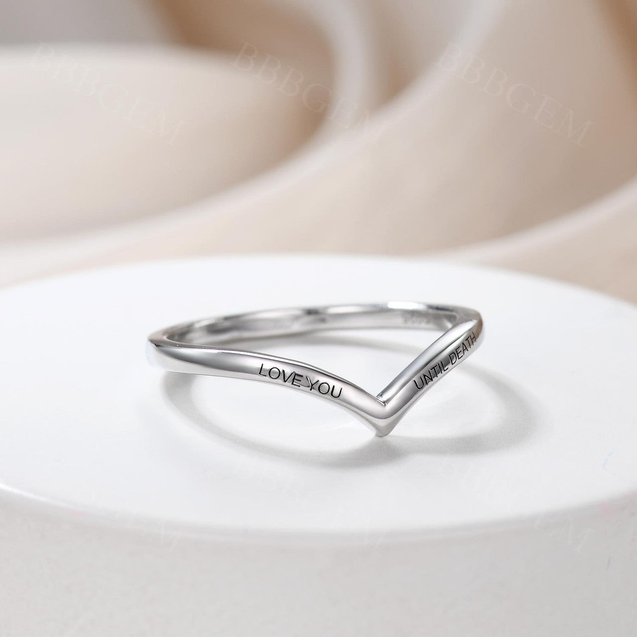 Personalized Engraved White Gold Couples Ring - V-Shaped Love Band for Anniversaries & Weddings | Romantic Gift for Her & Him