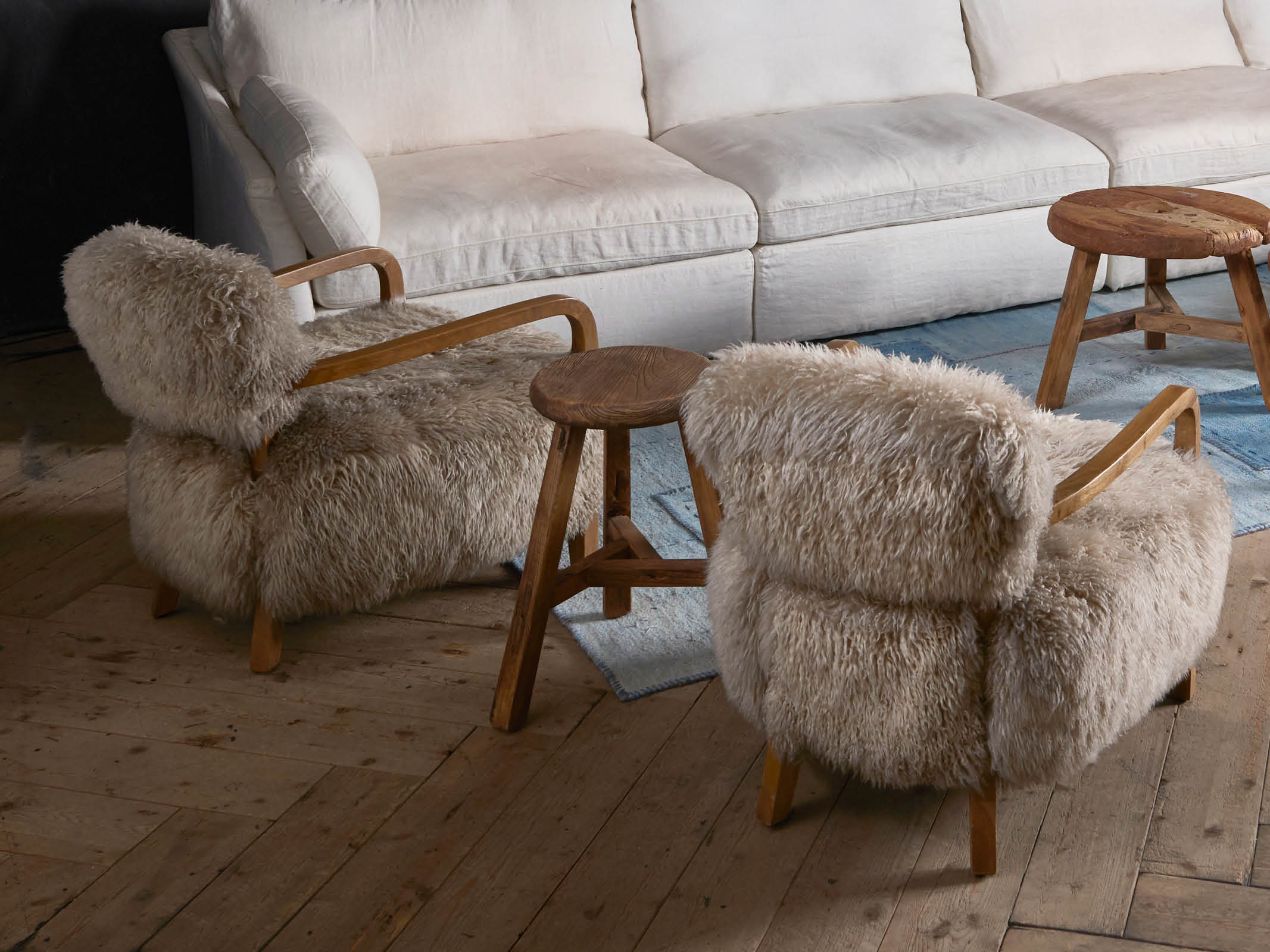 Luxury Cabana Sheepskin Chair - Soft & Cozy Sheepskin Upholstered Lounge Chair for Indoor & Outdoor Use - Perfect for Patio, Living Room, or Poolside Relaxation
