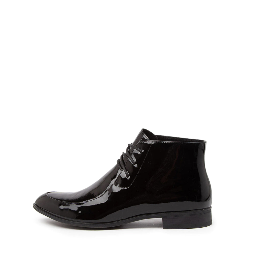 Django & Juliette Women's Goliath Black Leather Boots - Stylish Ankle Booties for Casual Outings, Date Nights & Office Wear