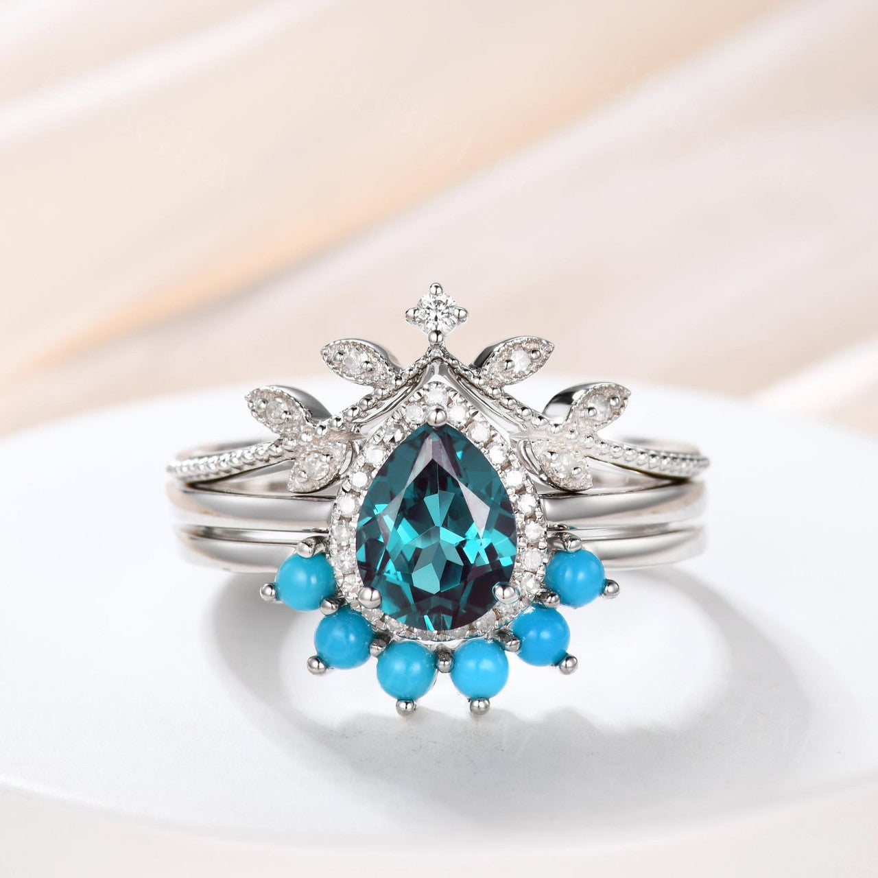 Vintage Pear Shaped Alexandrite Engagement Ring Set with Leaf Diamond & Turquoise Accents - Perfect for Weddings, Anniversaries & Romantic Proposals