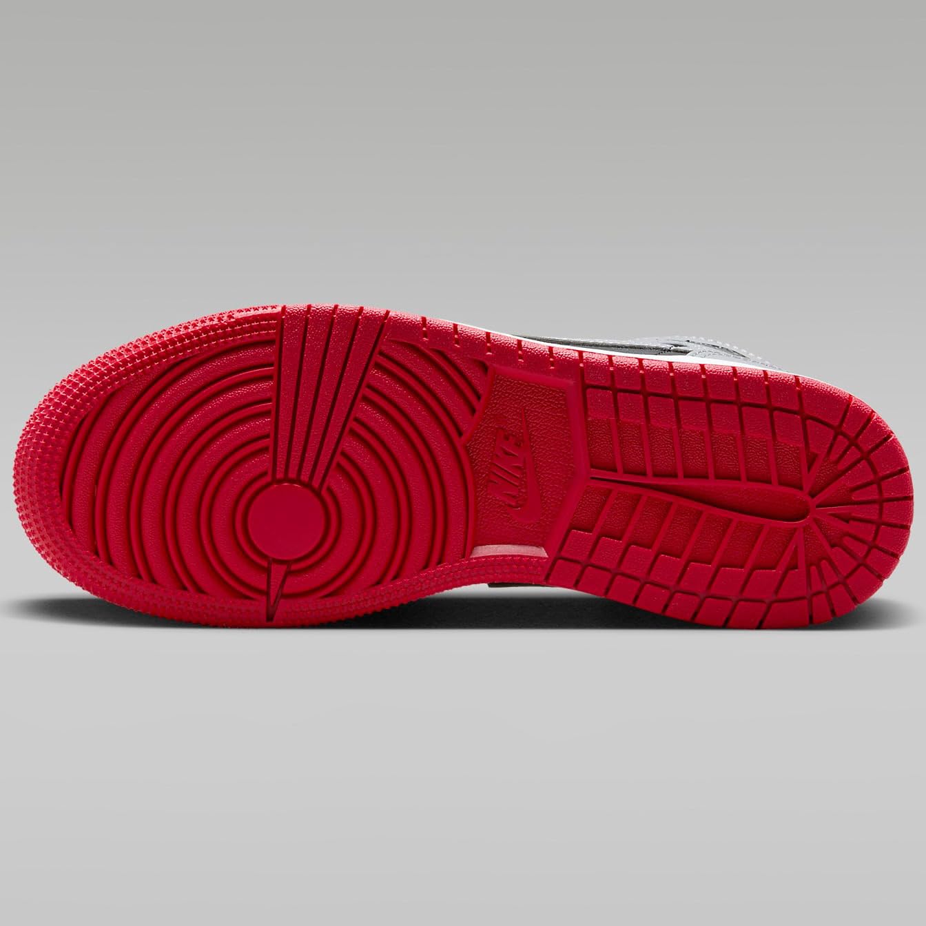 Air Jordan 1 Mid (GS) Big Kids Basketball Shoes - Comfortable Sneakers for Boys & Girls - Perfect for School, Sports & Casual Wear