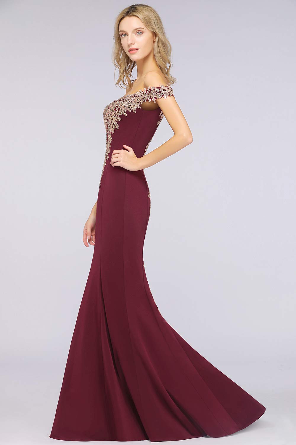 Elegant Gold Appliques Off-Shoulder Mermaid Prom Dress for Women - Formal Evening Gown for Homecoming, Pageant & Special Occasions