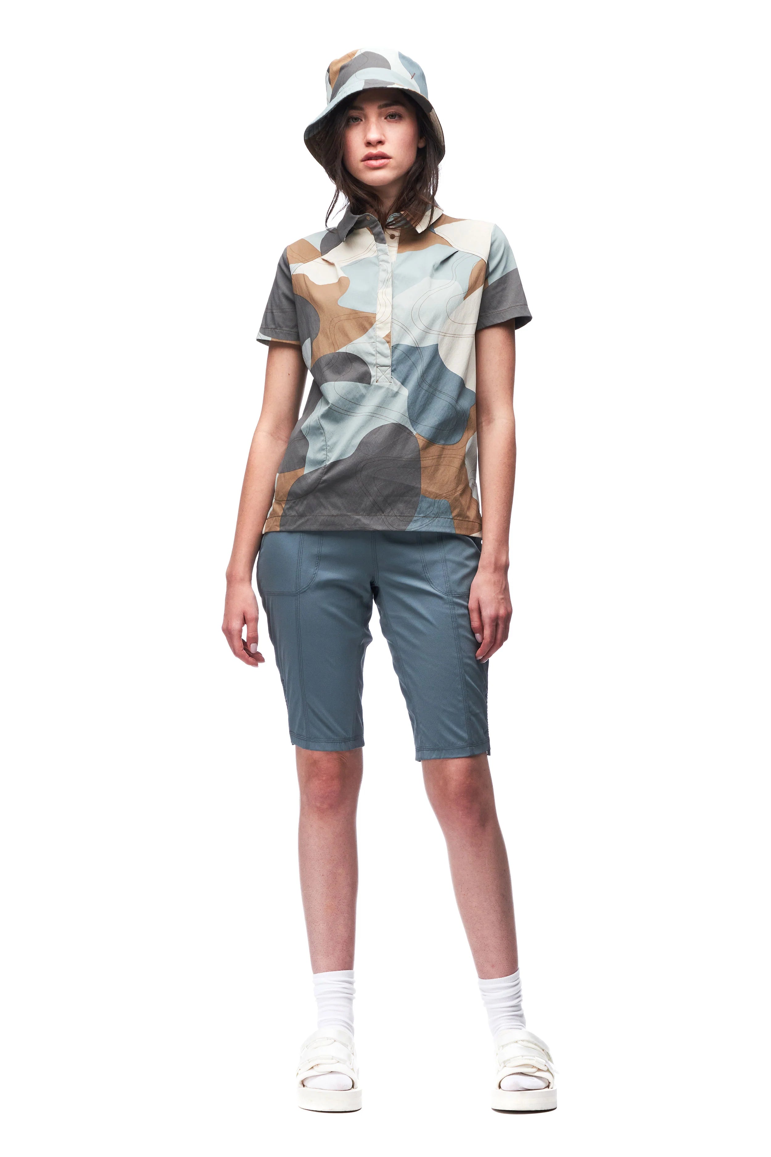 Indyeva Viajar II Women's Shorts - Comfortable & Stylish Activewear for Yoga, Running, and Travel