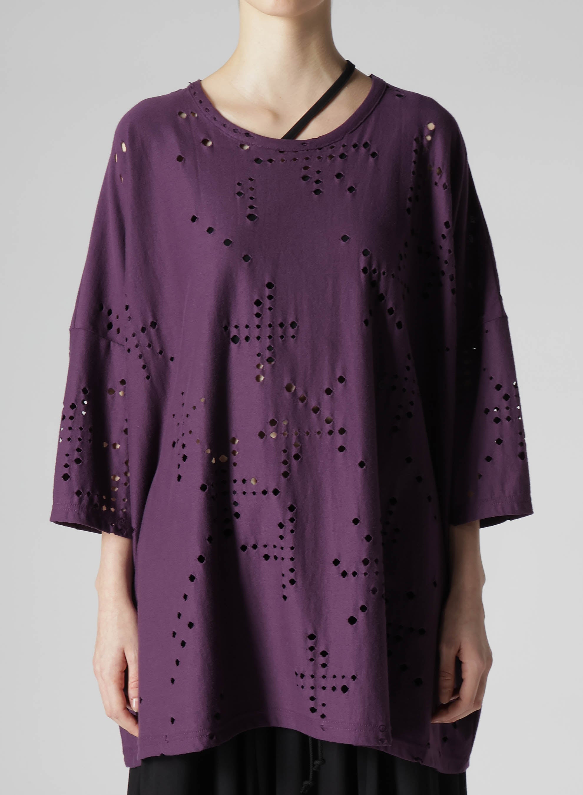 Breathable Cotton Jersey T-Shirt with Unique Hole Design - Perfect for Casual Wear, Summer Outfits & Street Style