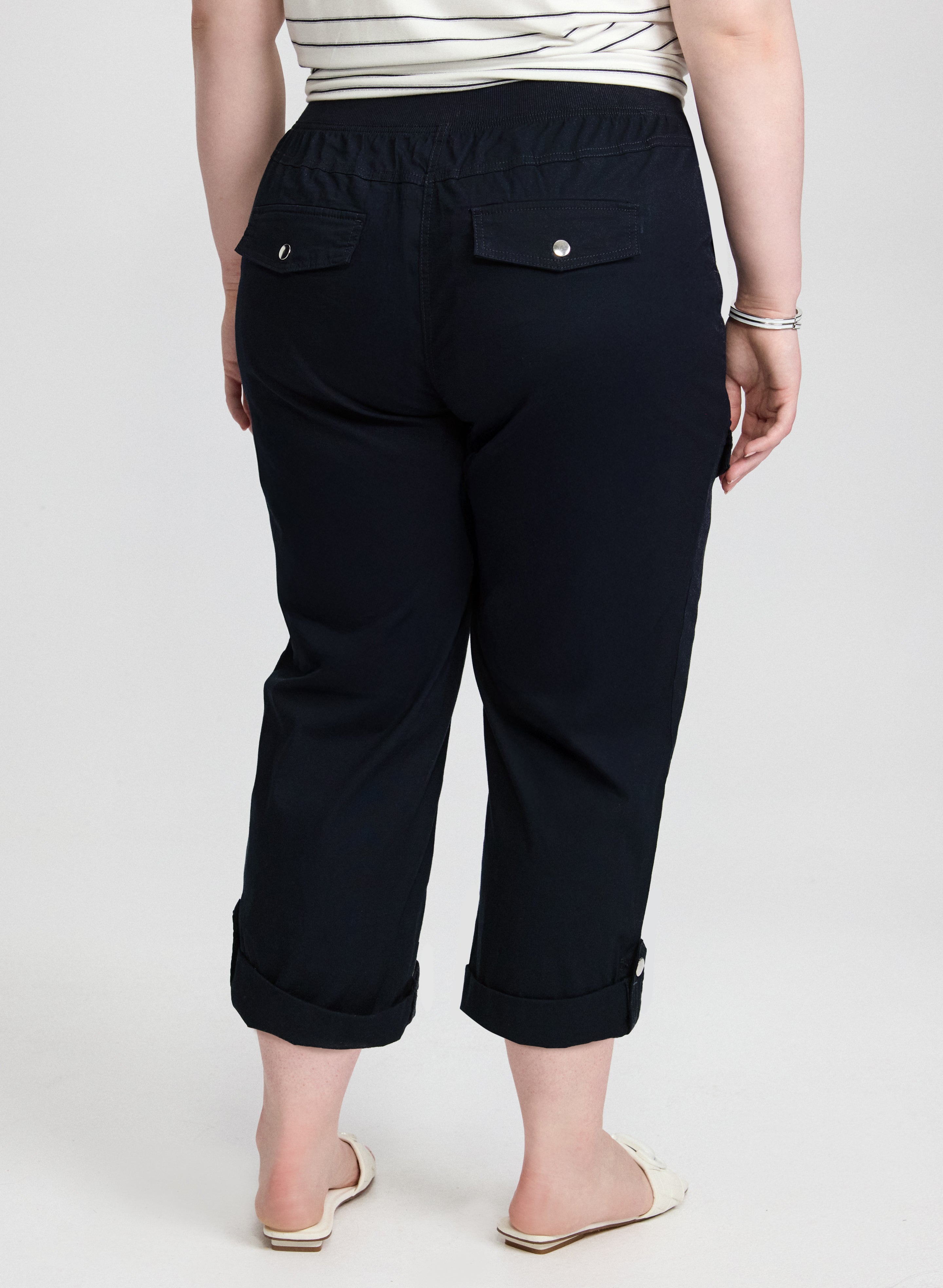 Breathable Cotton Cargo Capri Pants for Women - Comfortable Outdoor Hiking & Travel Pants with Multiple Pockets