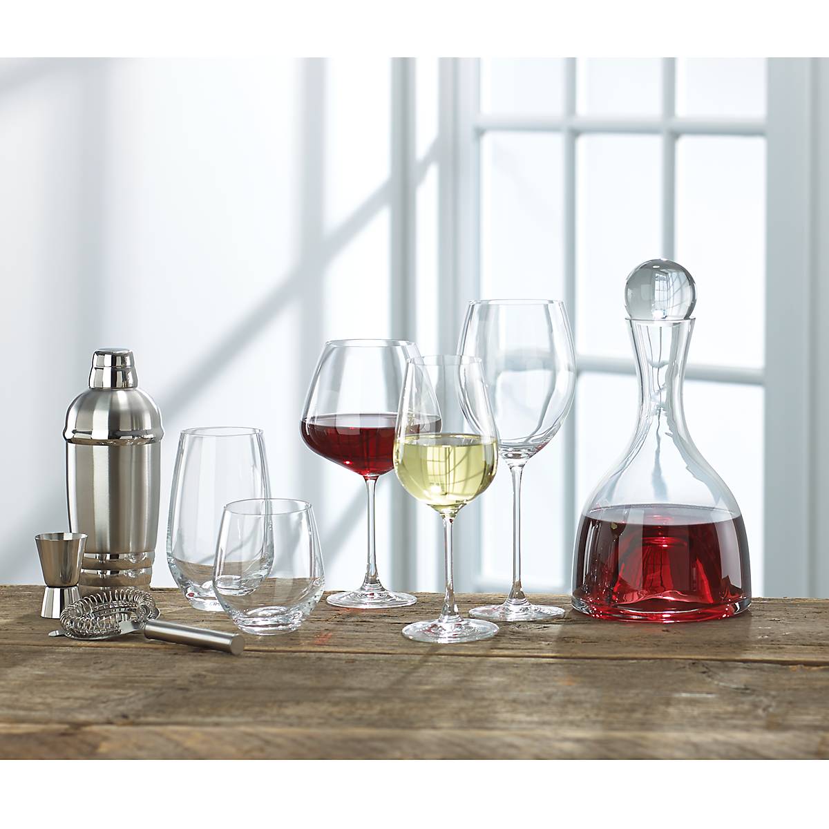 Premium Tuscany Classics Pinot Grigio Wine Glasses Set of 4 - Elegant Stemware for White Wine, Perfect for Dinner Parties, Gifts & Home Entertaining