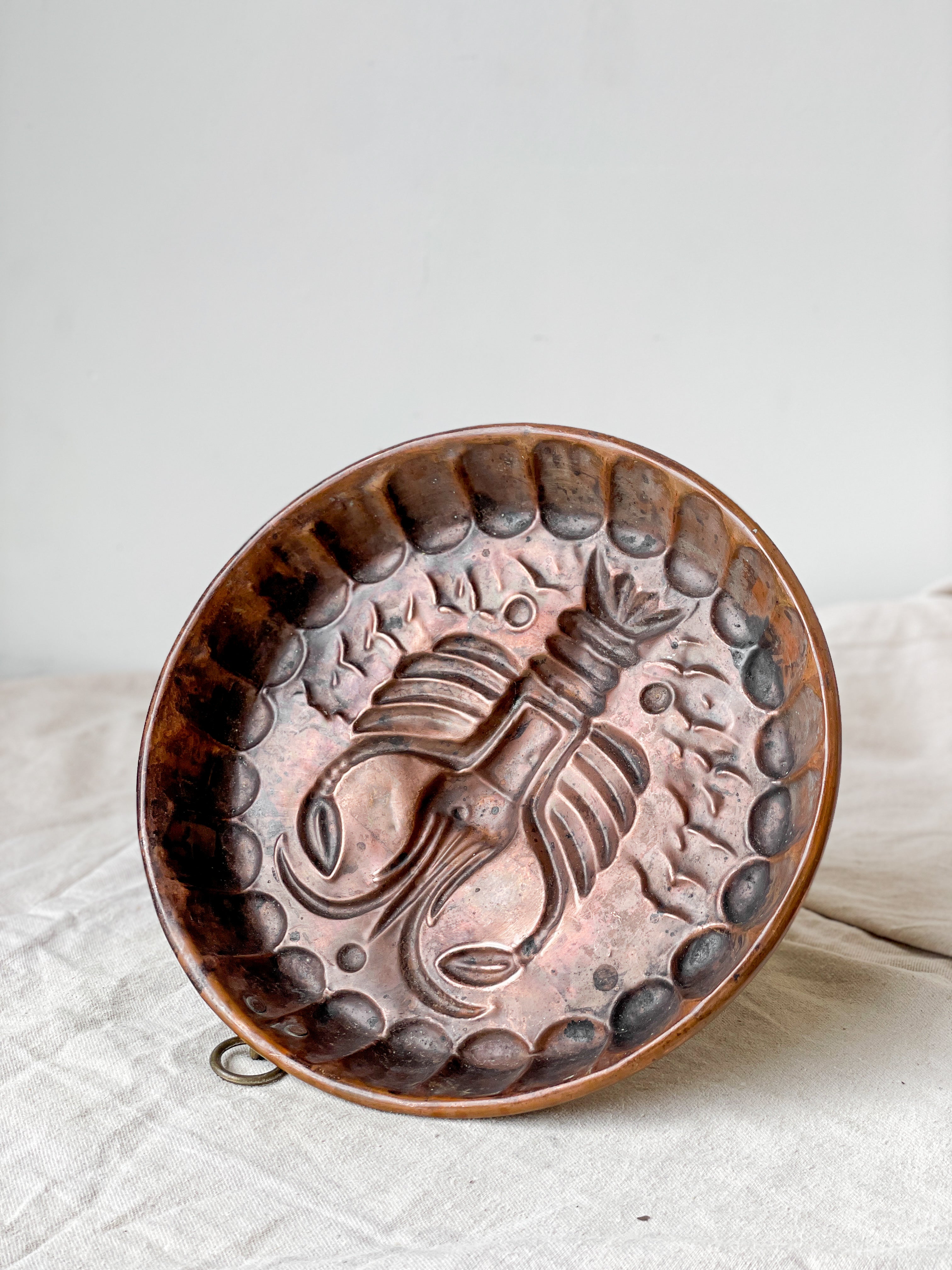 Vintage Copper Lobster Wall Art - Handcrafted Nautical Decor for Kitchen, Bathroom, or Coastal Home Decor | Perfect for Beach House, Seafood Restaurant & Marine Theme Interior Design