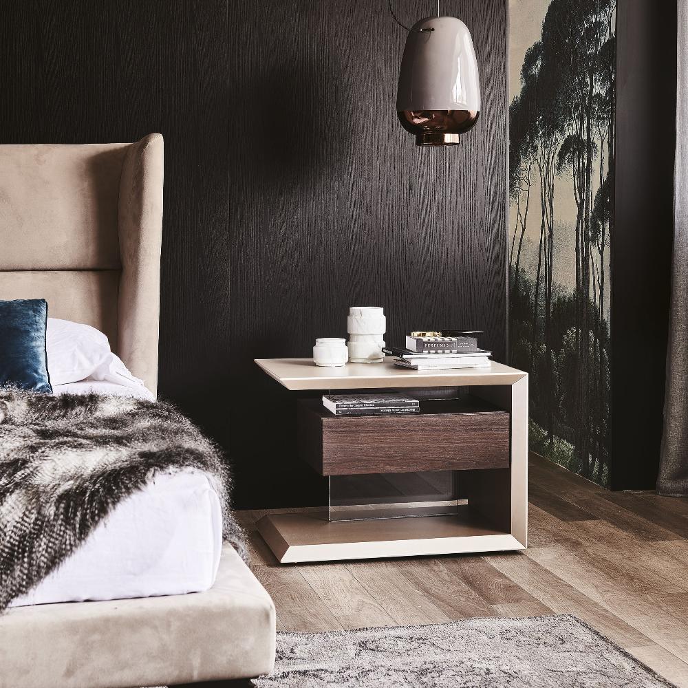 BIAGIO Modern Nightstand with USB Ports - Stylish Bedside Table for Bedroom, Living Room, or Office - Perfect for Charging Devices & Storage