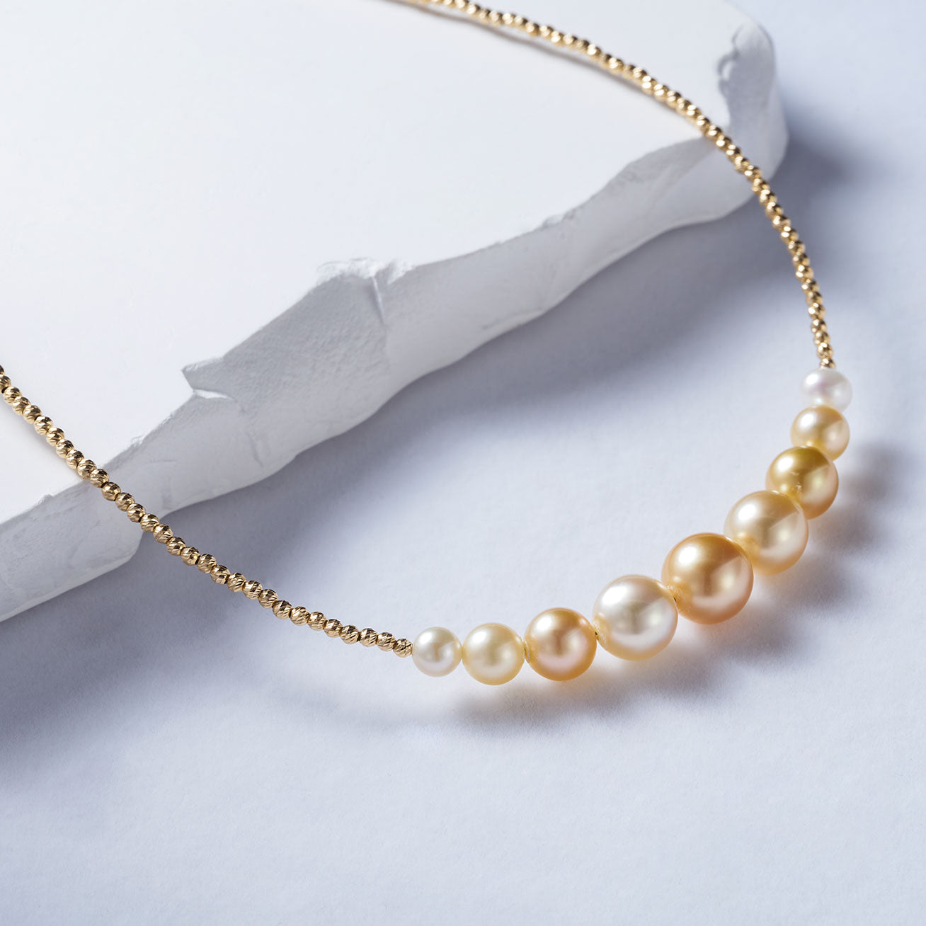 18K Gold South Sea Golden Pearl Necklace KN00209 | HARMONY - Luxury Pearl Jewelry for Women, Elegant Gift for Wedding, Anniversary & Special Occasions