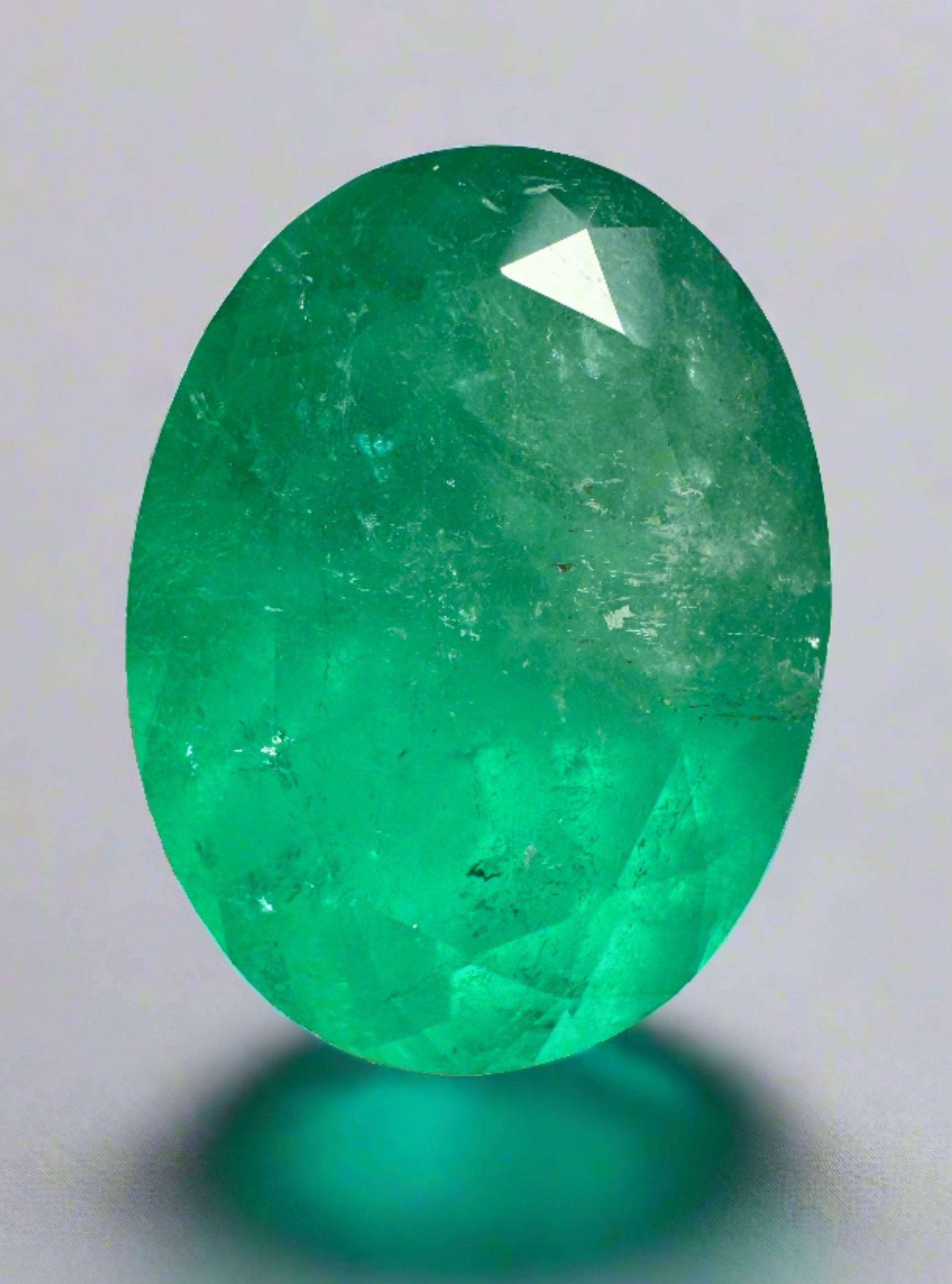 20.05 Carat Natural Colombian Emerald Loose Gemstone - Oval Cut Green Emerald for Jewelry Making, Engagement Rings & Luxury Gifts