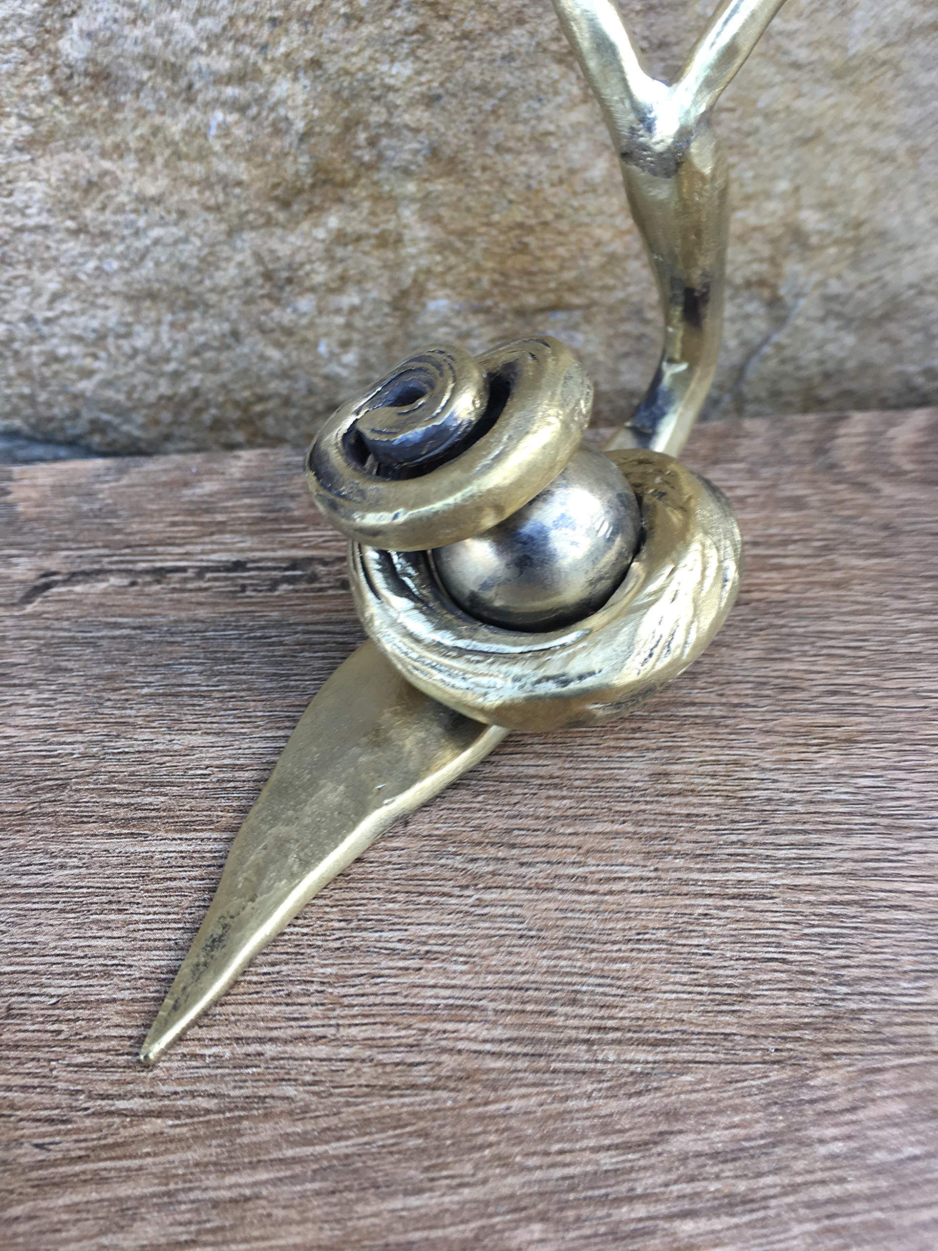 Handcrafted Bronze Snail Sculpture - Unique 8th & 19th Anniversary Gift for Couples - Elegant Bronze Home Decor for Him & Her - Perfect for Wedding Anniversaries, Housewarming, and Office Desk Decor