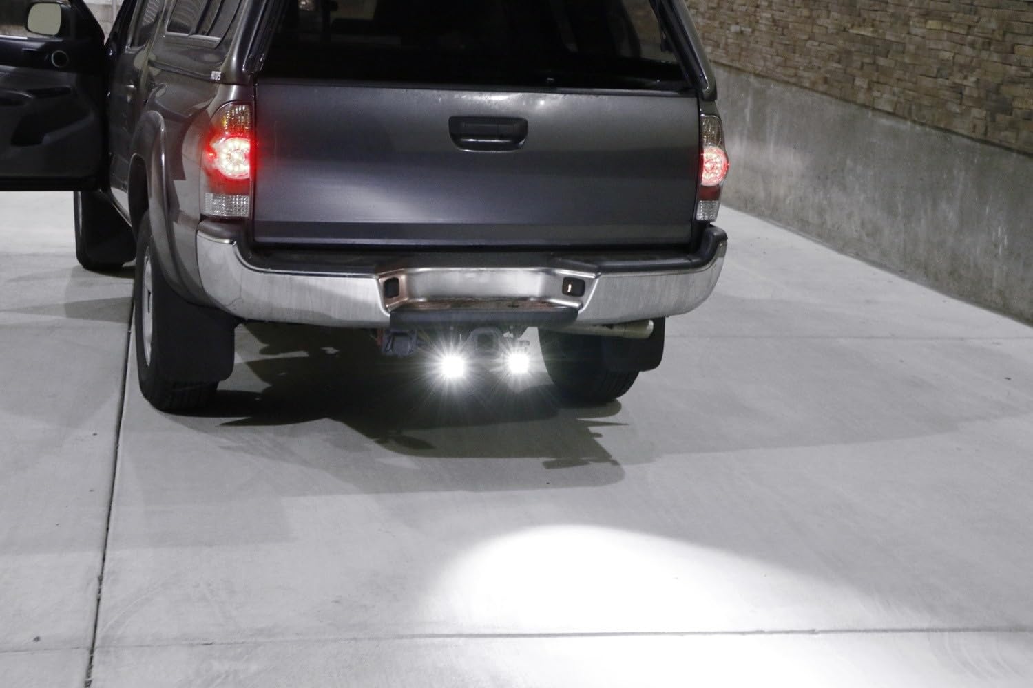 iJDMTOY 20W LED Pod Light Kit for Trucks, SUVs, Trailers & RVs - 2 Pack High Power Tow Hitch Mount Lights with Bracket - Perfect for Reverse Lighting, Off-Road Adventures & Emergency Search Scenarios