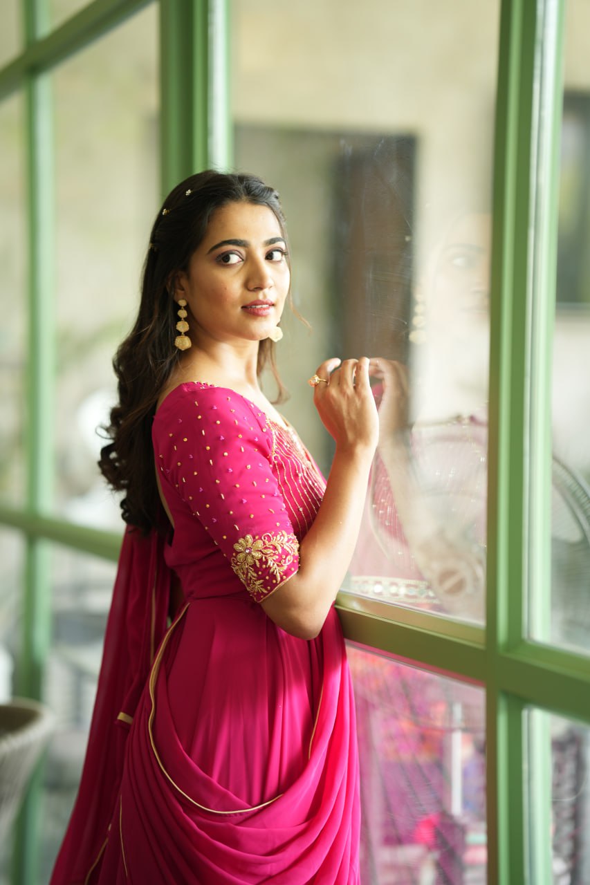 DD518 Swathi Designer Anarkali Dress for Women - Elegant Indian Party Wear, Wedding & Festive Occasion Outfit