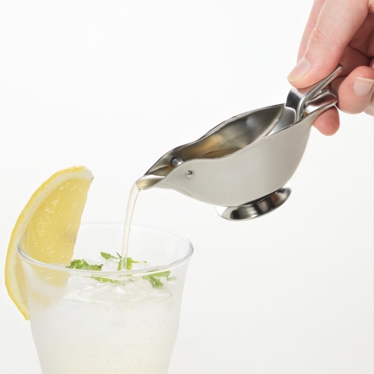 Premium Stainless Steel Bird-Shaped Lemon Juicer - Handheld Citrus Squeezer & Pourer for Fresh Lemonade, Cocktails & Cooking - Perfect for Home Bars, Restaurants & Outdoor Picnics