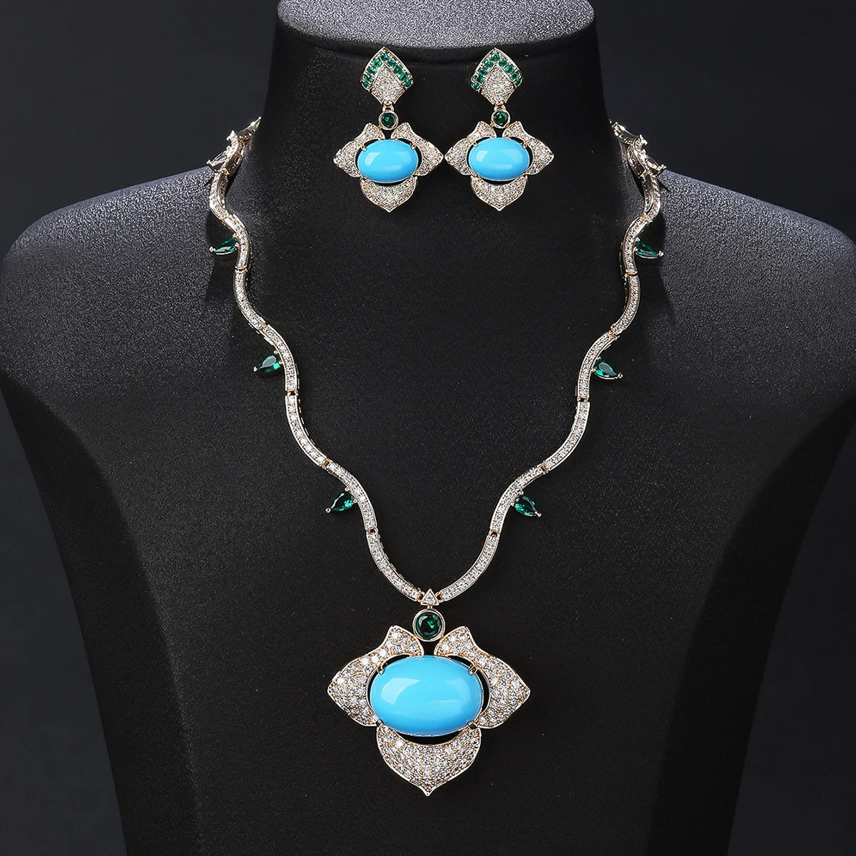 Luxury Cubic Zirconia Bridal Wedding Jewelry Set for Women - Elegant Pendant Necklace & Earrings Set CN11329A - Perfect for Weddings, Anniversaries, and Special Occasions