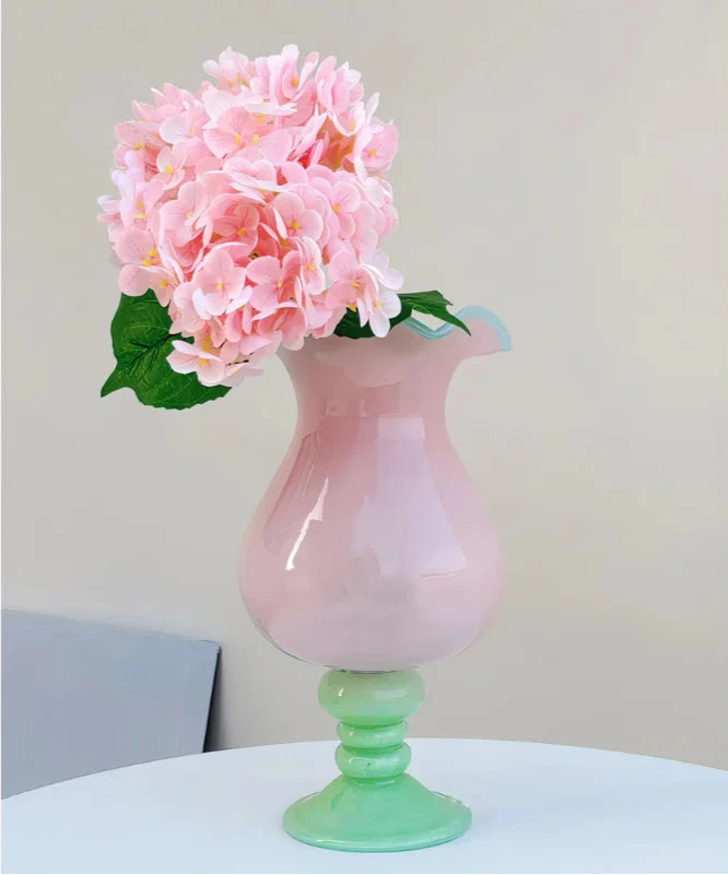 Lily Bloom Pedestal Glass Vase - Elegant 12