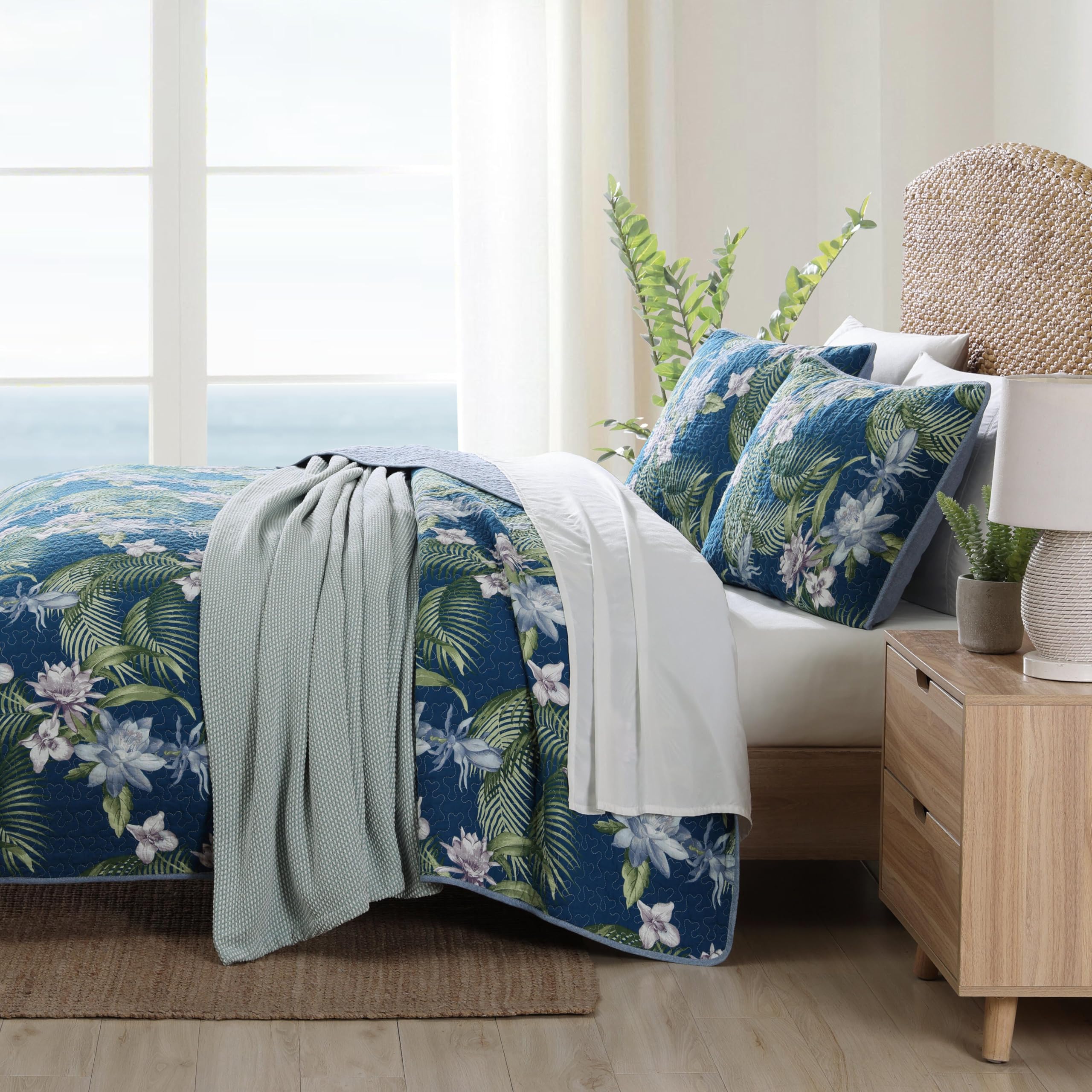 Tommy Bahama King Size Reversible Cotton Quilt Set with Matching Shams - Breathable All Seasons Bedding in Southern Breeze Dark Blue | Perfect for Master Bedroom, Guest Room & Coastal Home Decor